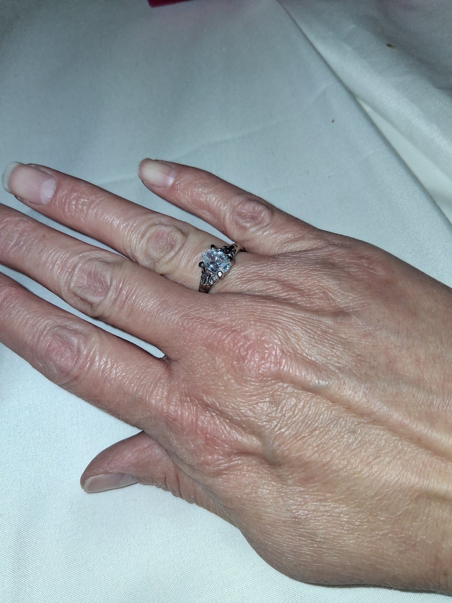 Silver plated Silver ring size 7