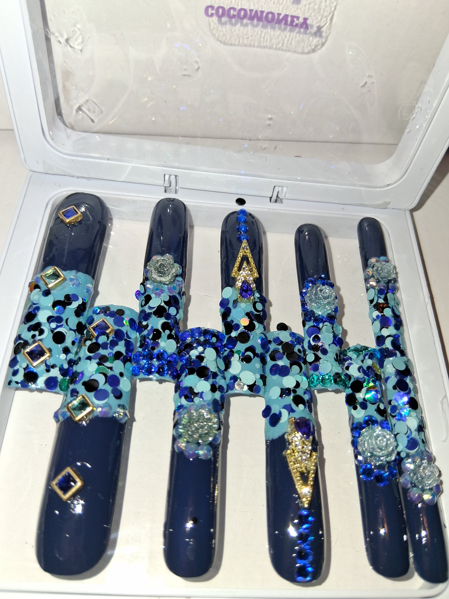 COCOMONEY NAILS CUSTOM 1 OF 1 GLUE ON PRESS ON COMES WITH FREE GIFTS #o88