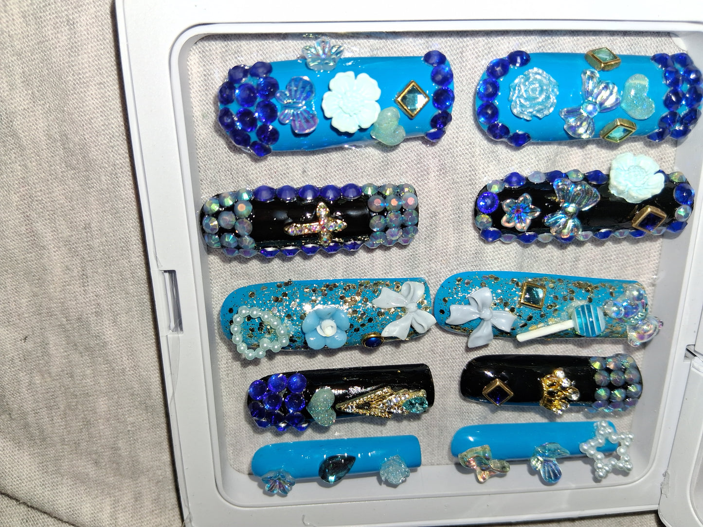 COCOMONEY NAILS CUSTOM 1 OF 1 GLUE ON PRESS ON COMES WITH FREE GIFTS #p13