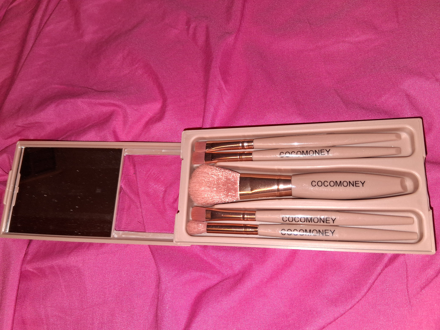 COCOMONEY 6 PC MAKEUP BRUSH MINIS