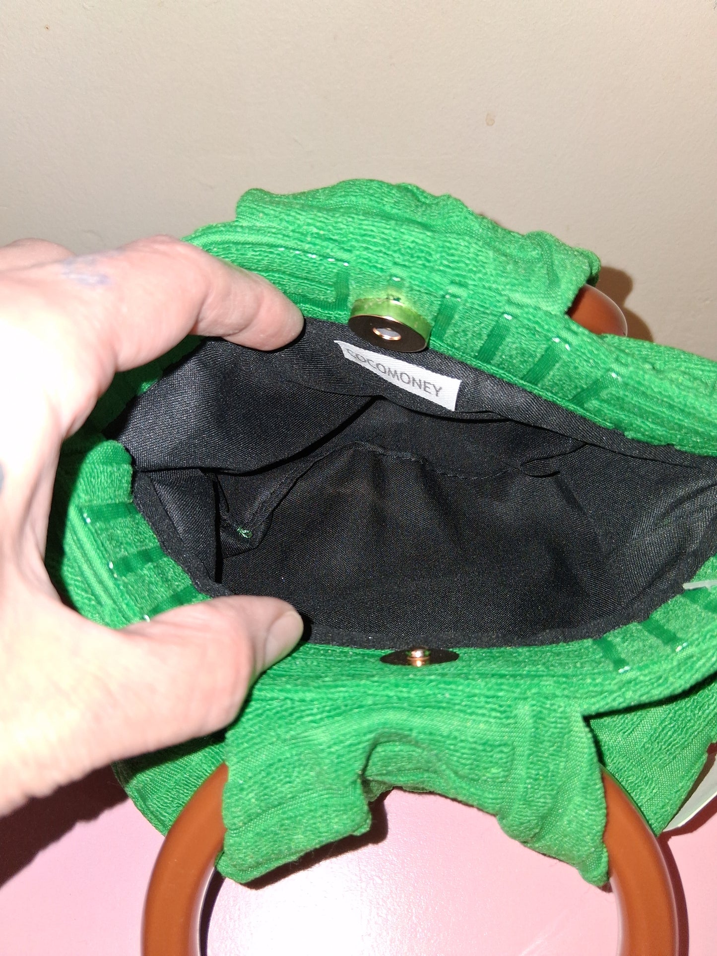 COCOMONEY MINI PURSE GREEN 8IN BY 6IN BY 4IN ONLY 1