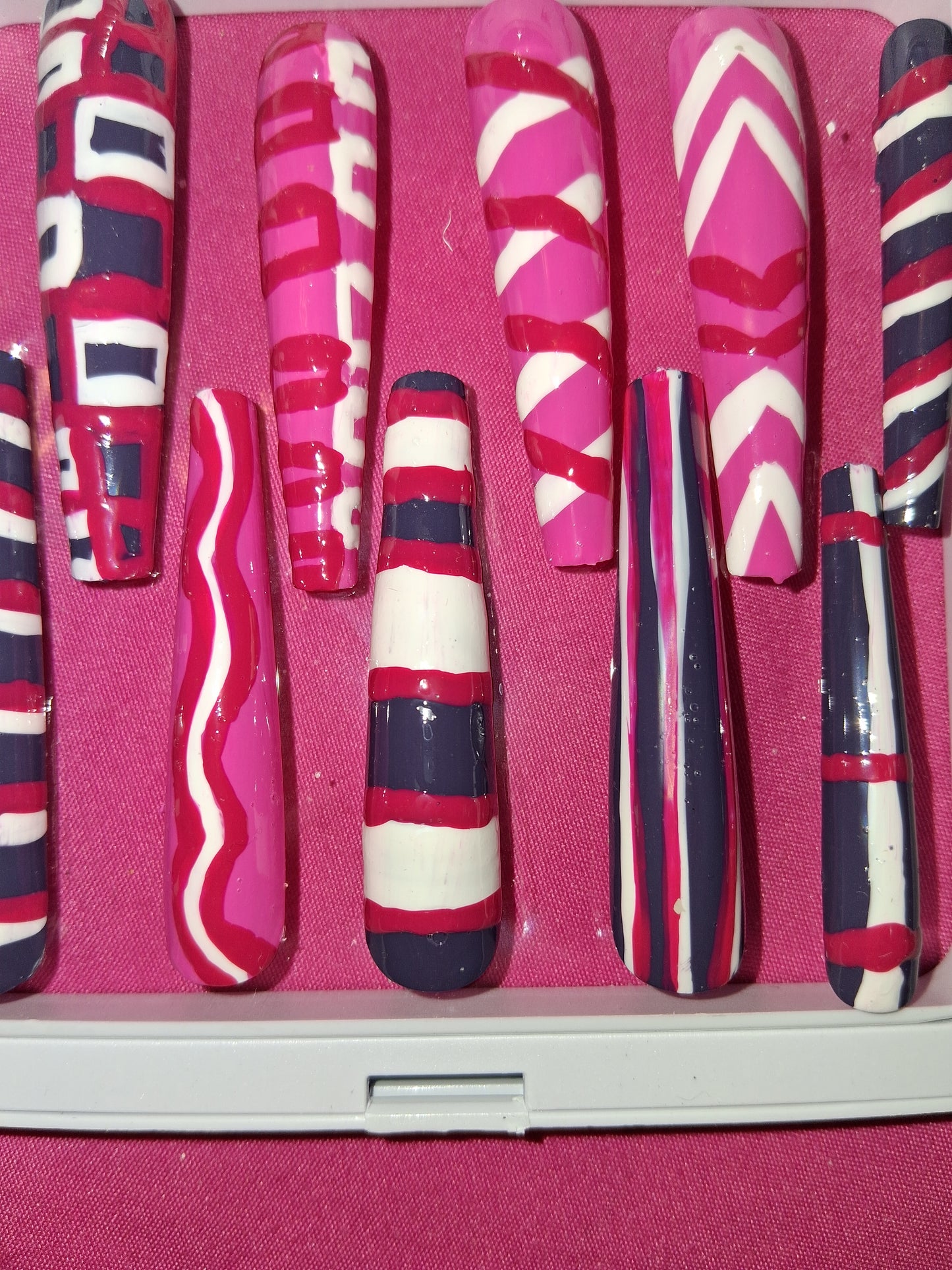 COCOMONEY NAILS CUSTOM 1 OF 1 GLUE ON PRESS ON COMES WITH FREE GIFTS #p54