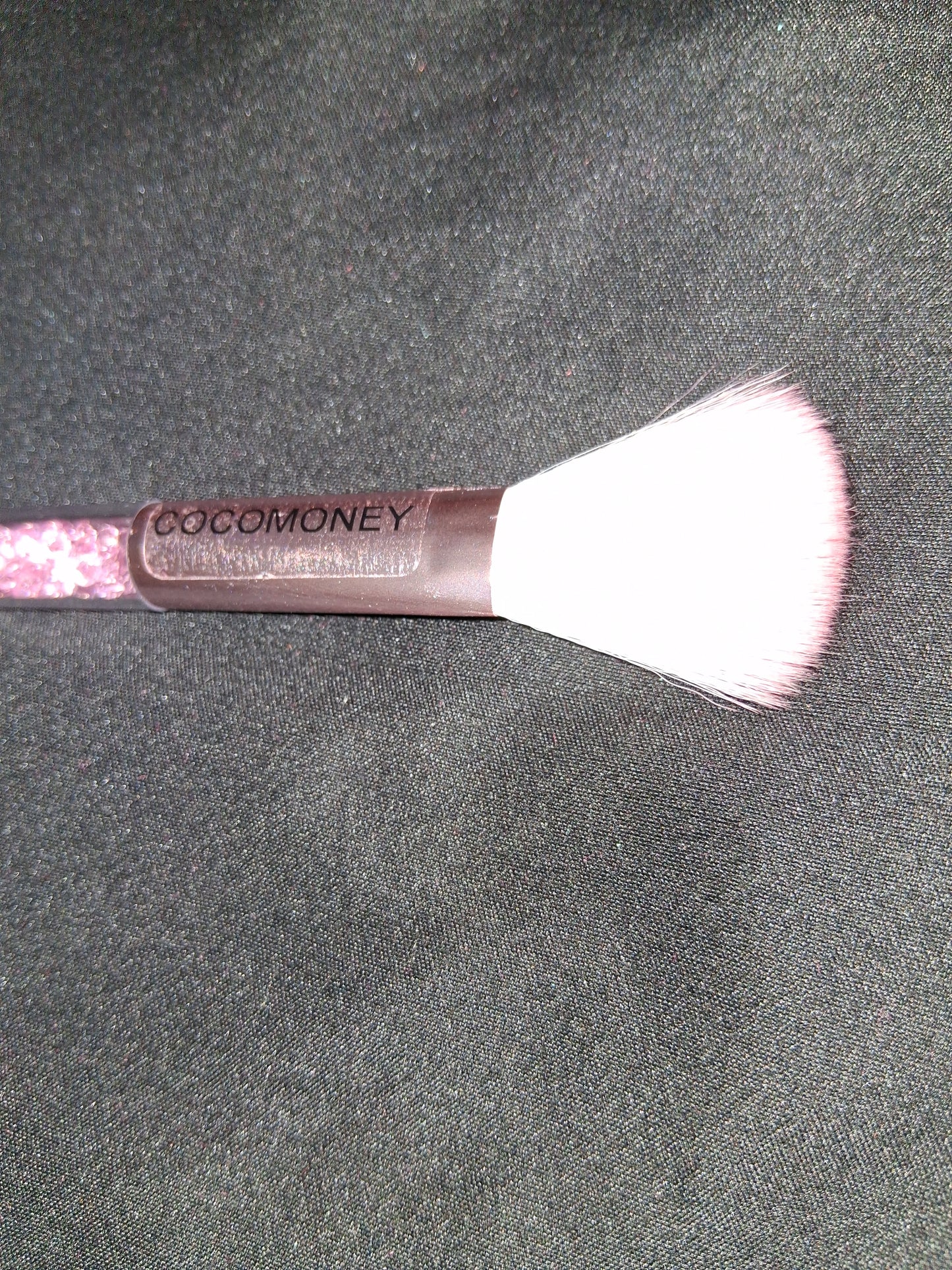 COCOMONEY MAKEUP BRUSH bling blush foundation Concealer full size