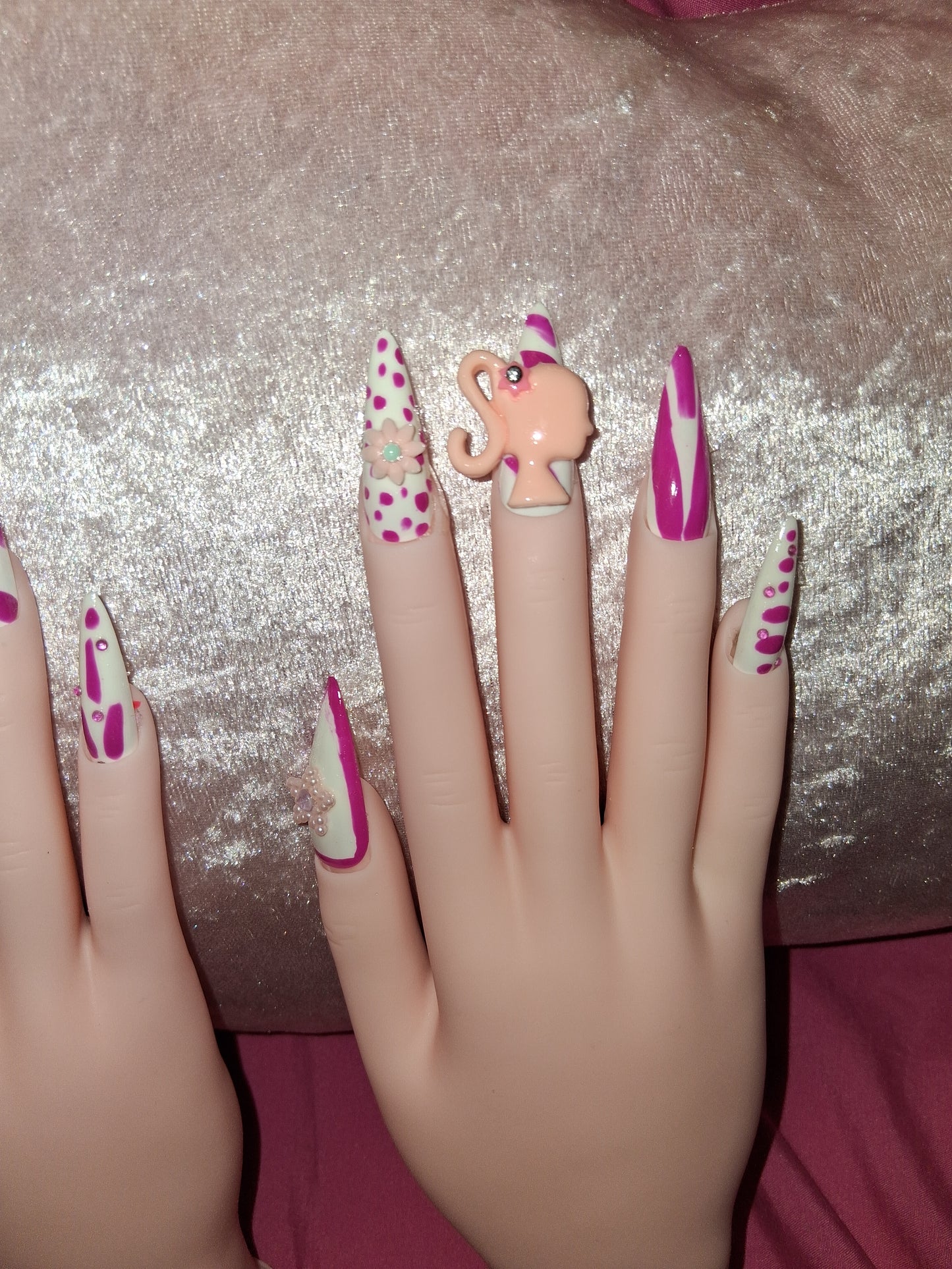 COCOMONEY NAILS CUSTOM 1 OF 1 GLUE ON PRESS ON COMES WITH FREE GIFTS #b97