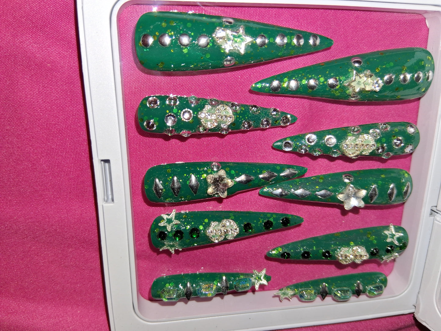 COCOMONEY NAILS CUSTOM 1 OF 1 GLUE ON PRESS ON COMES WITH FREE GIFTS #p22