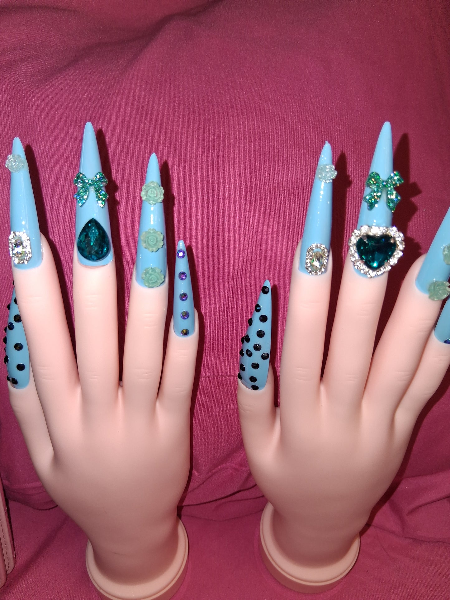 COCOMONEY NAILS CUSTOM 1 OF 1 GLUE ON PRESS ON COMES WITH FREE GIFTS #o26