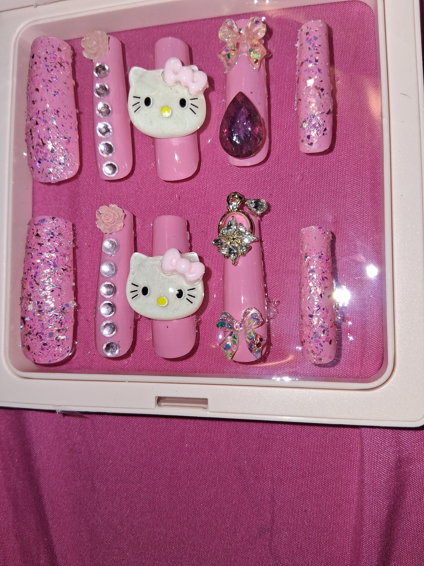 COCOMONEY NAILS CUSTOM 1 OF 1 GLUE ON PRESS ON COMES WITH FREE GIFTS #o44