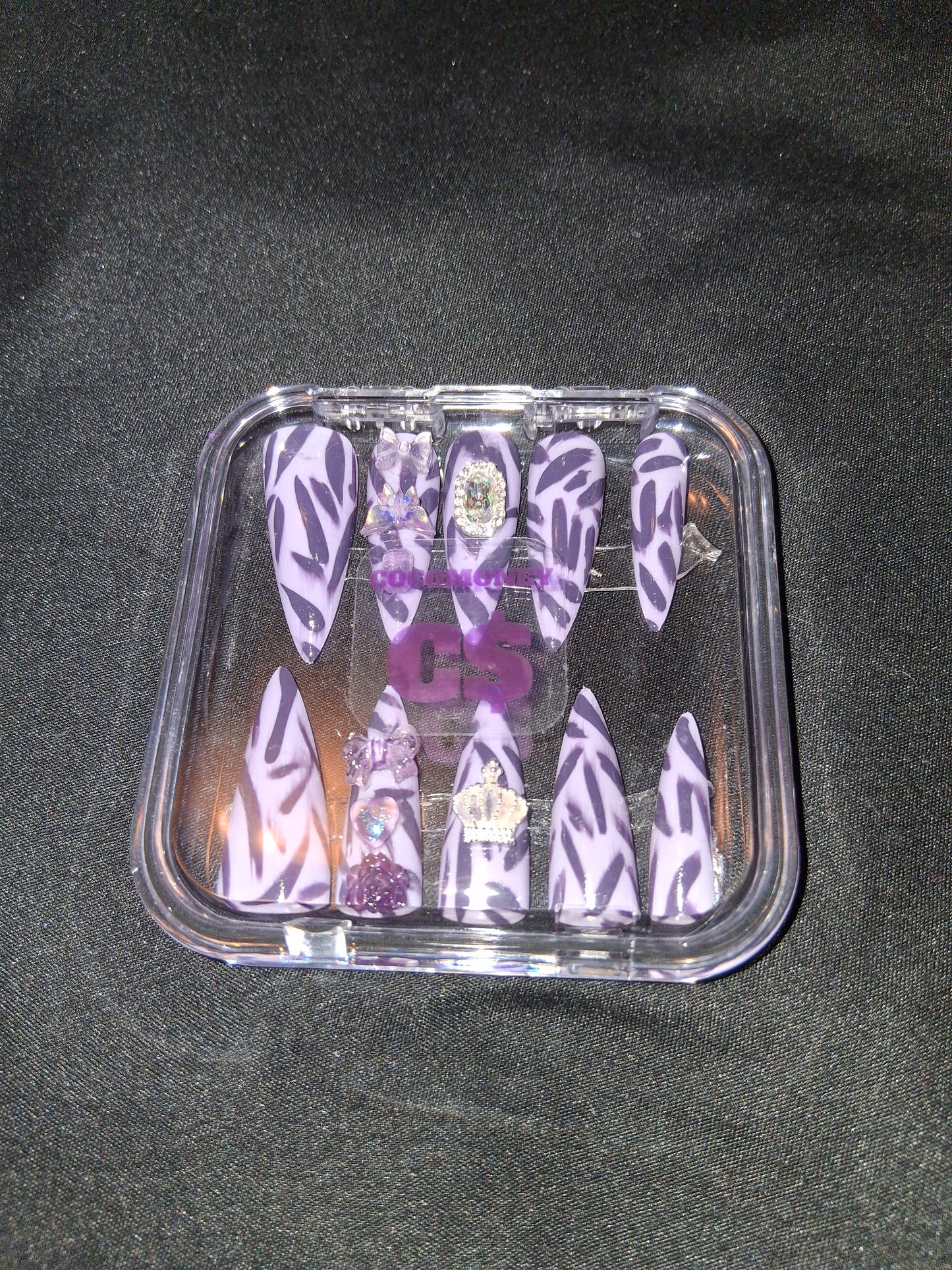 COCOMONEY NAILS CUSTOM 1 OF A KIND PIECES ACRYLIC COMES WITH FREE GIFTS