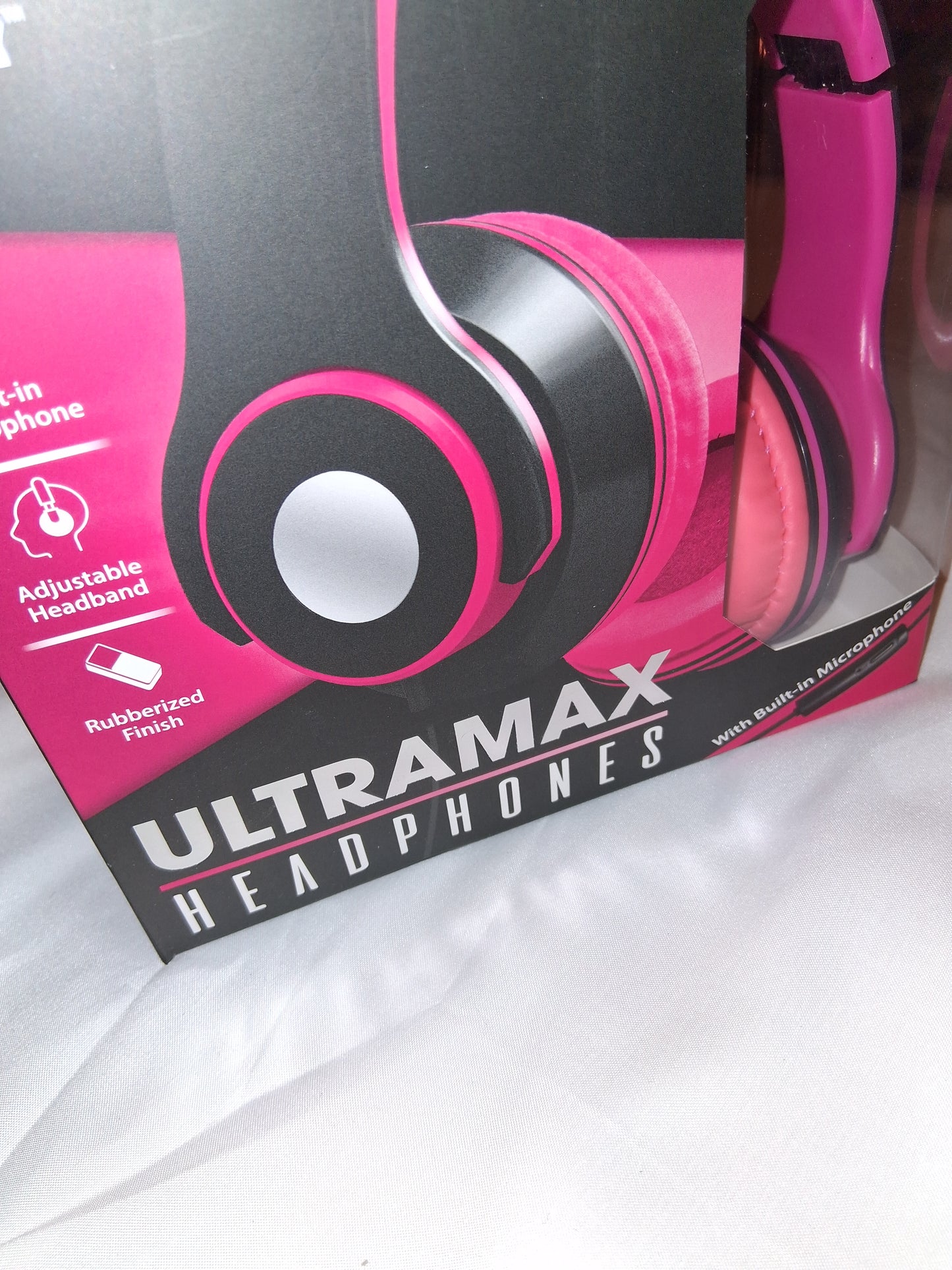 Headphones pink with wire only 1