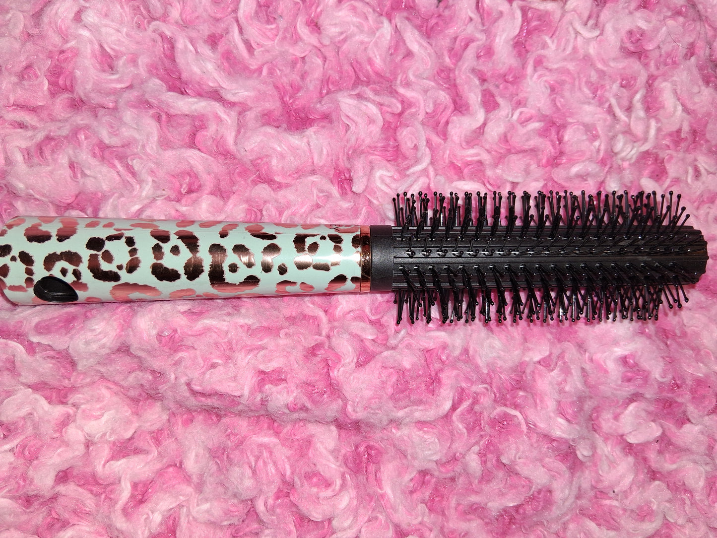 COCOMONEY HAIR BRUSH FULL SIZE PLASTIC with free gift