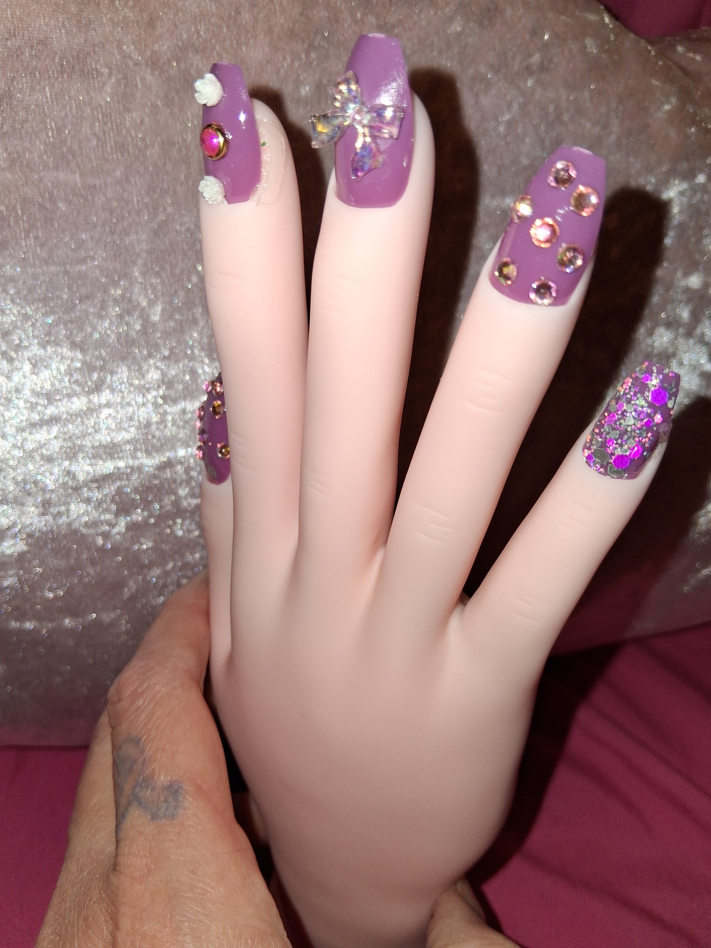 COCOMONEY NAILS CUSTOM 1 OF 1 GLUE ON PRESS ON COMES WITH FREE GIFTS #b67