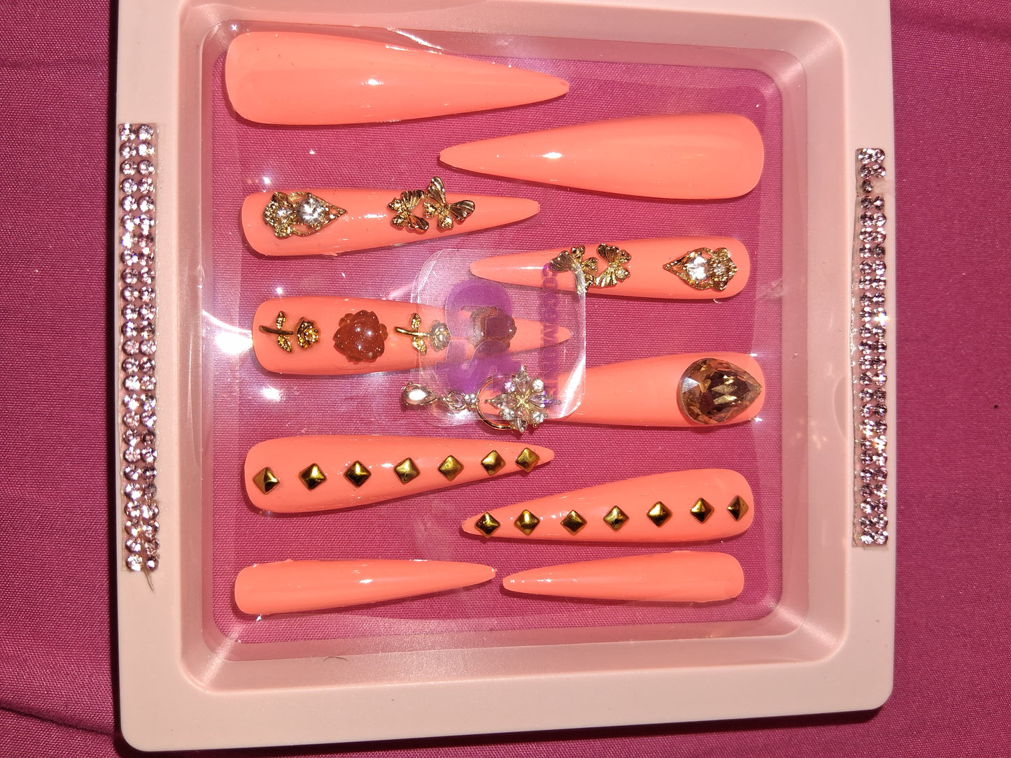 COCOMONEY NAILS CUSTOM 1 OF 1 GLUE ON PRESS ON COMES WITH FREE GIFTS #o14
