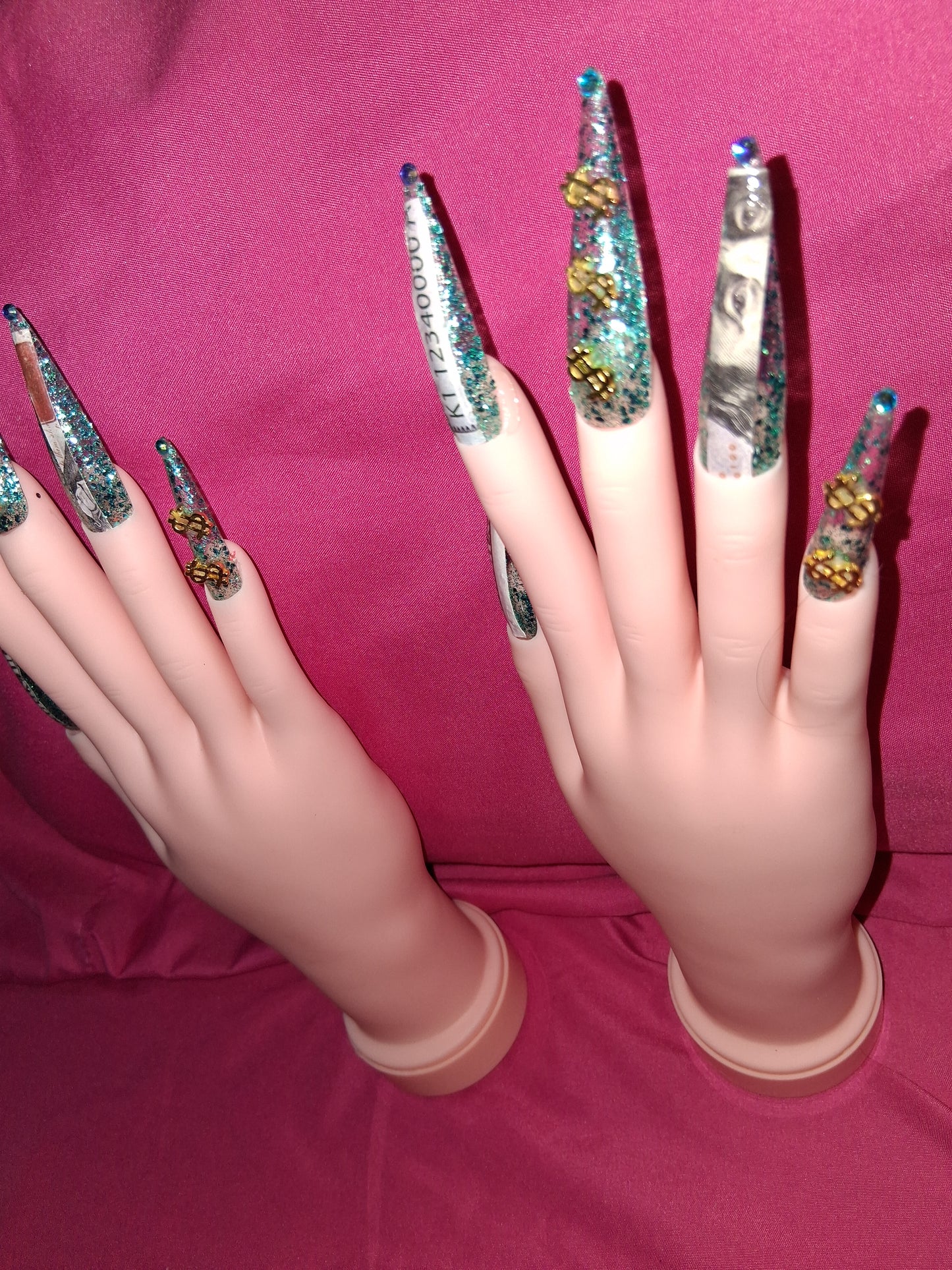 COCOMONEY NAILS CUSTOM 1 OF 1 GLUE ON PRESS ON COMES WITH FREE GIFTS #o32
