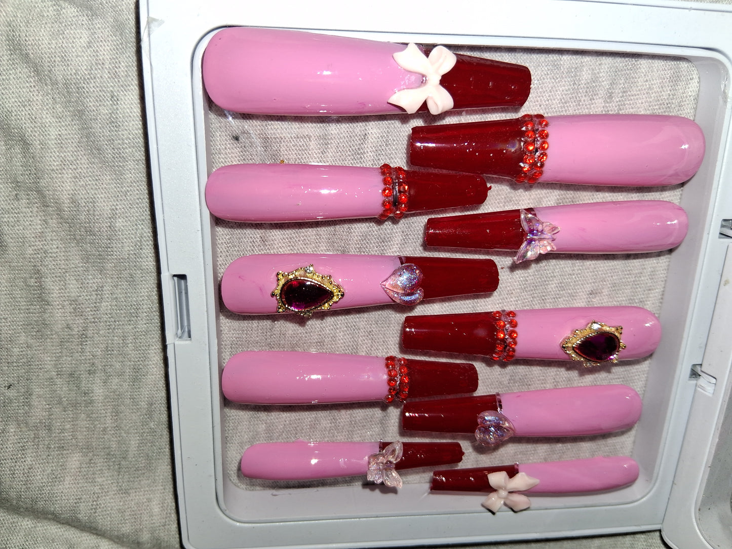 COCOMONEY NAILS CUSTOM 1 OF 1 GLUE ON PRESS ON COMES WITH FREE GIFTS #p30