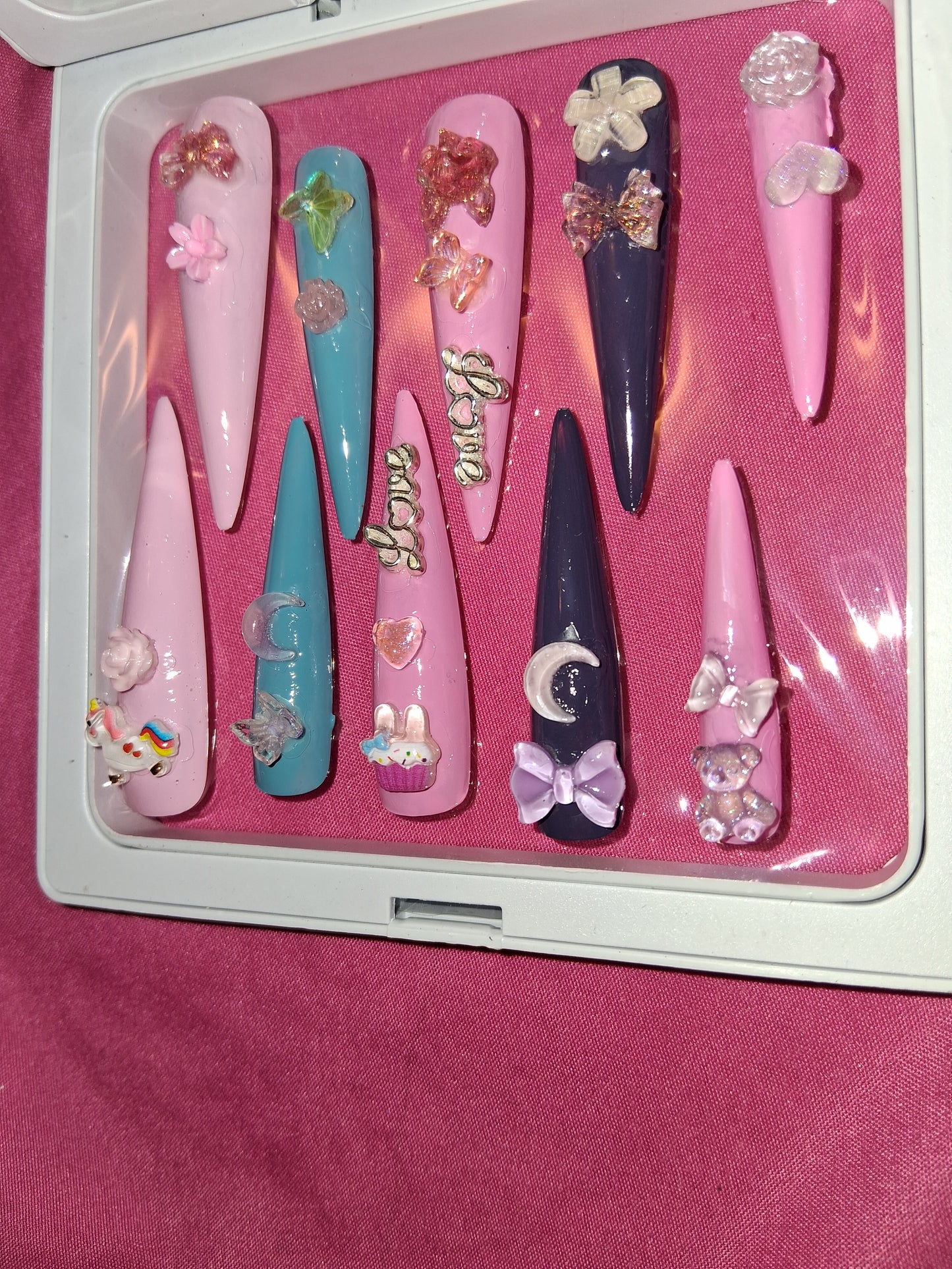 COCOMONEY NAILS CUSTOM 1 OF 1 GLUE ON PRESS ON COMES WITH FREE GIFTS #p56