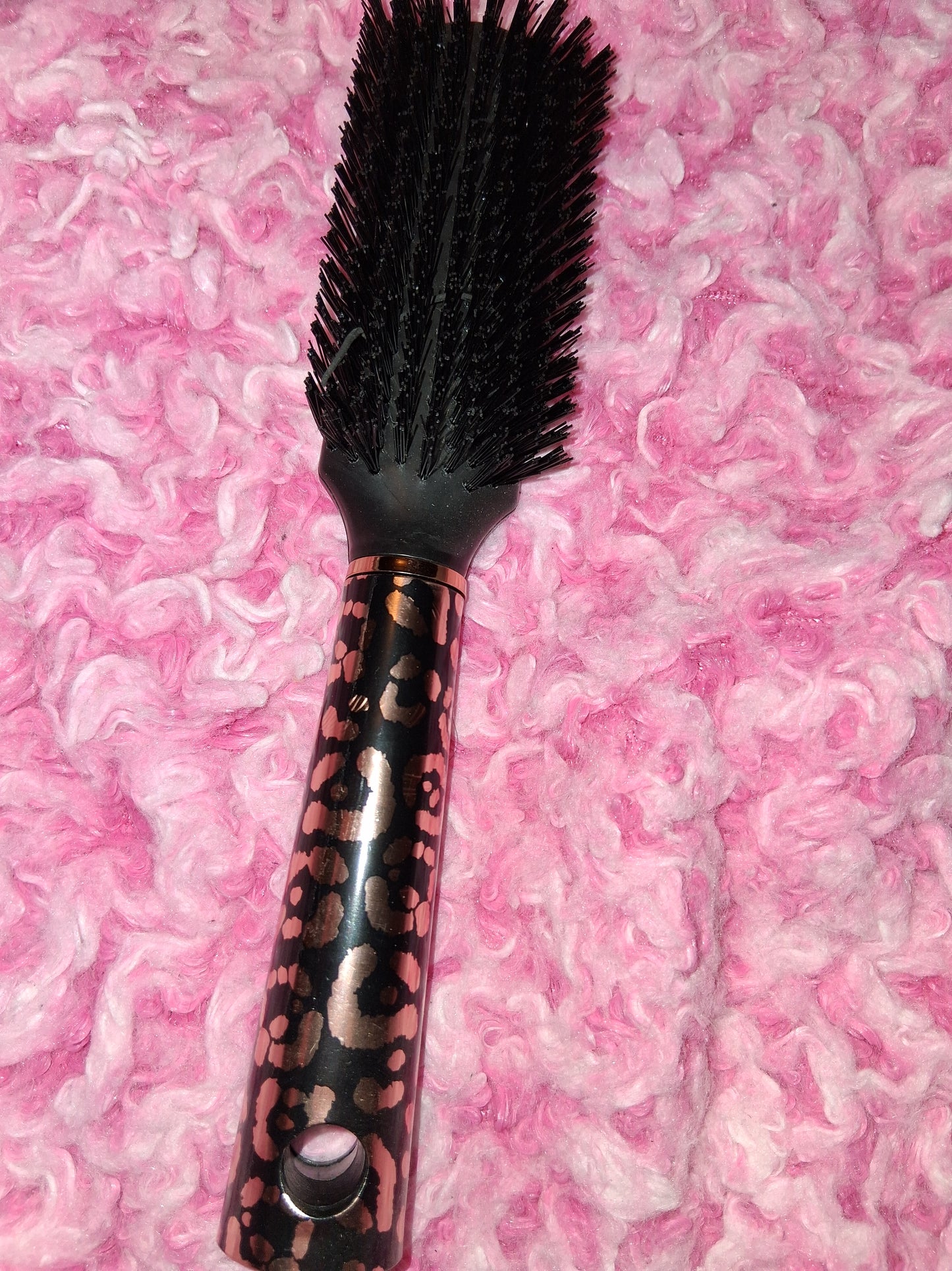 COCOMONEY HAIR BRUSH FULL SIZE PLASTIC with free gift
