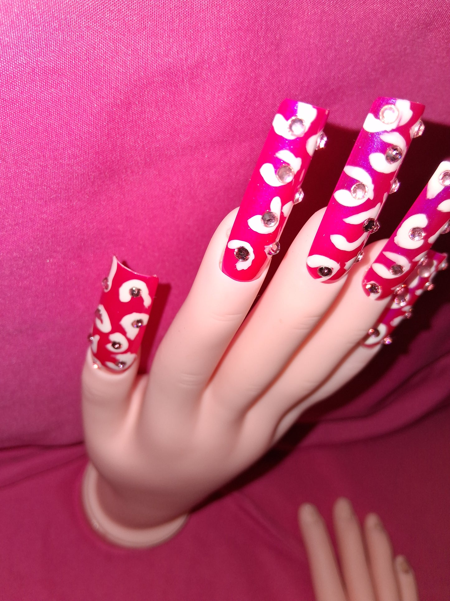 COCOMONEY NAILS CUSTOM 1 OF 1 GLUE ON PRESS ON COMES WITH FREE GIFTS #o8
