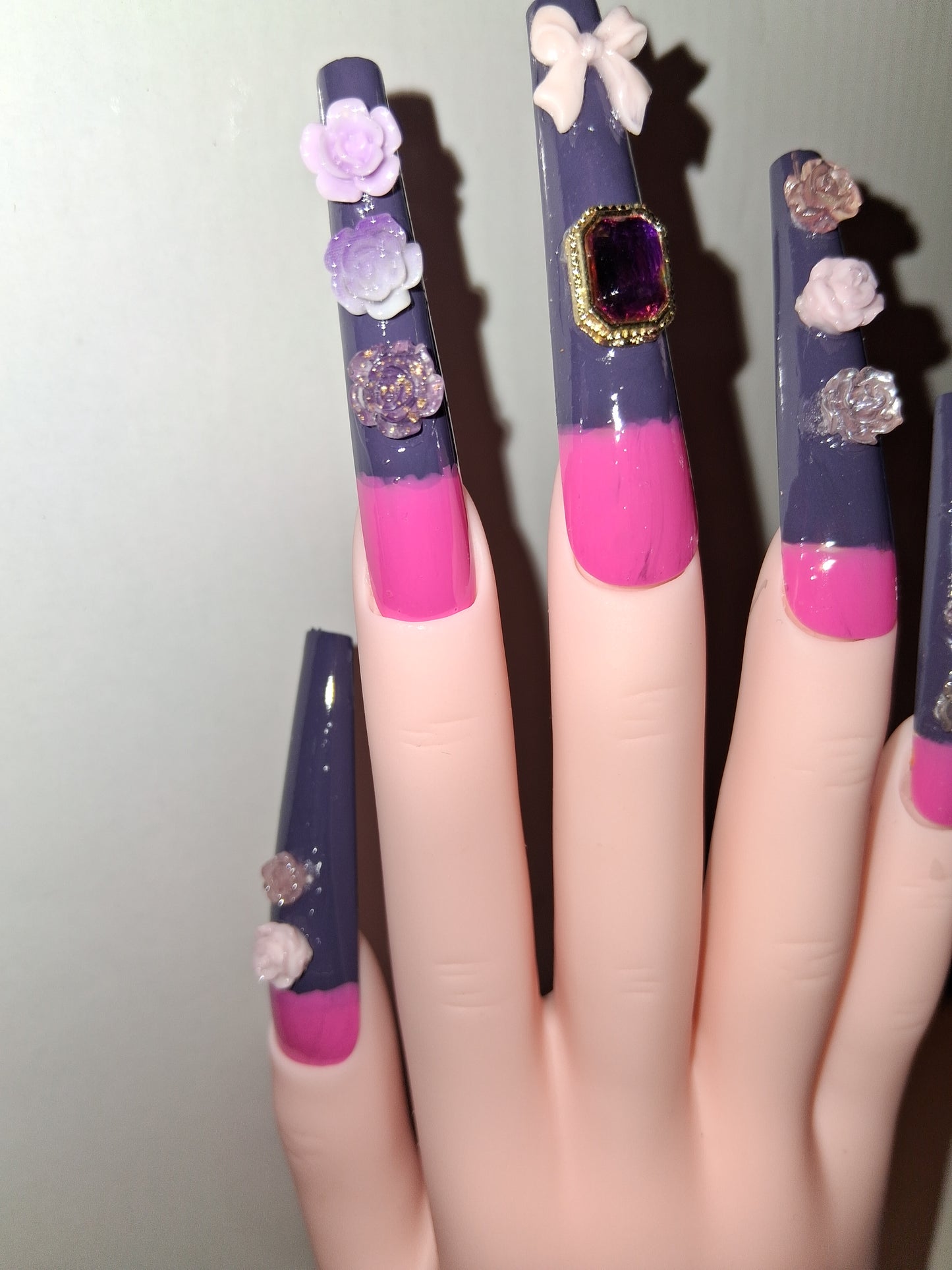 COCOMONEY NAILS CUSTOM 1 OF 1 GLUE ON PRESS ON COMES WITH FREE GIFTS #o66