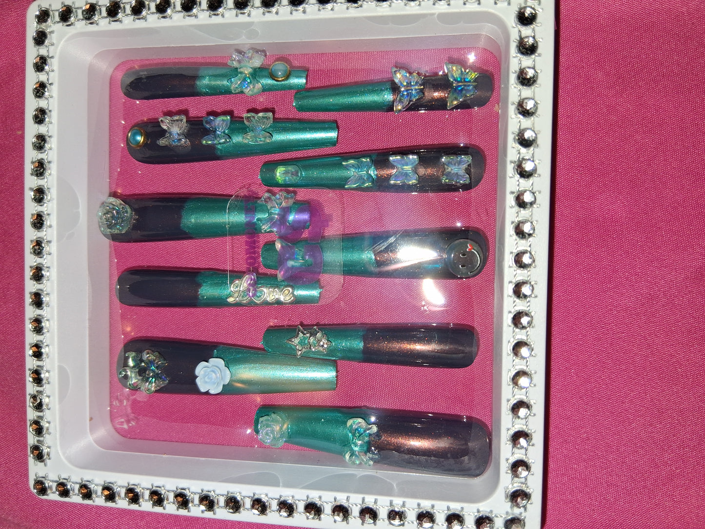 COCOMONEY NAILS CUSTOM 1 OF 1 GLUE ON PRESS ON COMES WITH FREE GIFTS #p15
