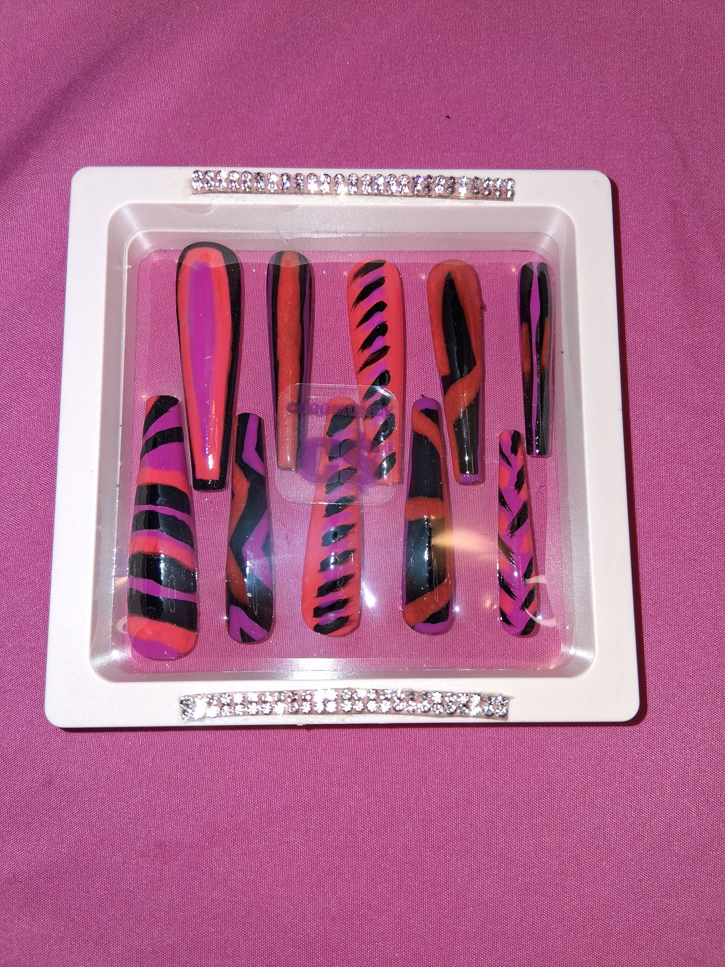 COCOMONEY NAILS CUSTOM 1 OF 1 GLUE ON PRESS ON COMES WITH FREE GIFTS #o27