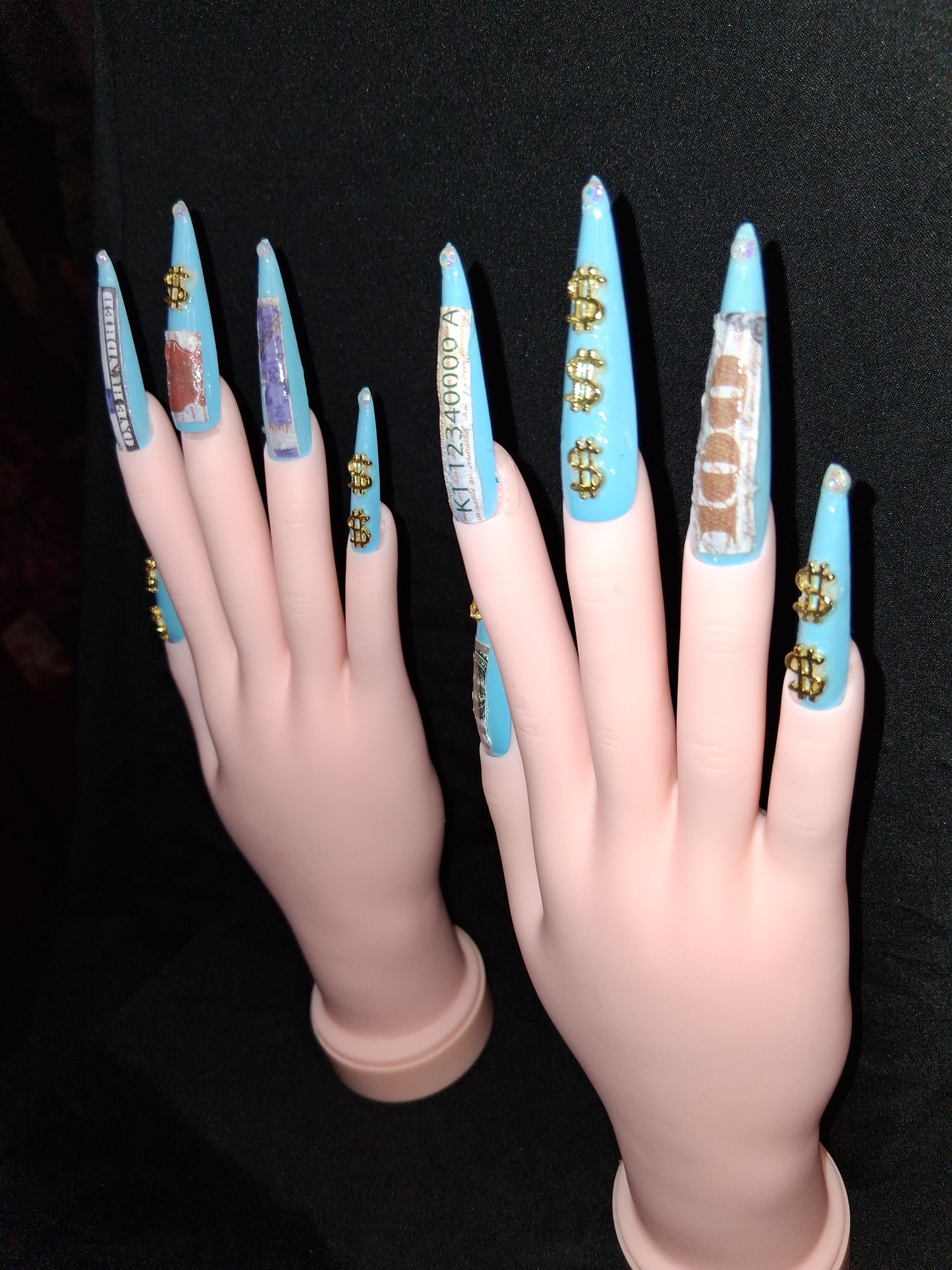 COCOMONEY NAILS CUSTOM 1 OF 1 GLUE ON PRESS ON COMES WITH FREE GIFTS #o63