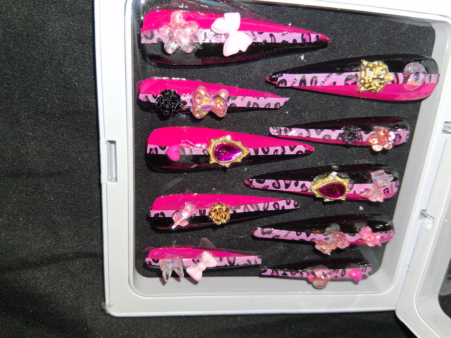 COCOMONEY NAILS CUSTOM 1 OF 1 GLUE ON PRESS ON COMES WITH FREE GIFTS #p58