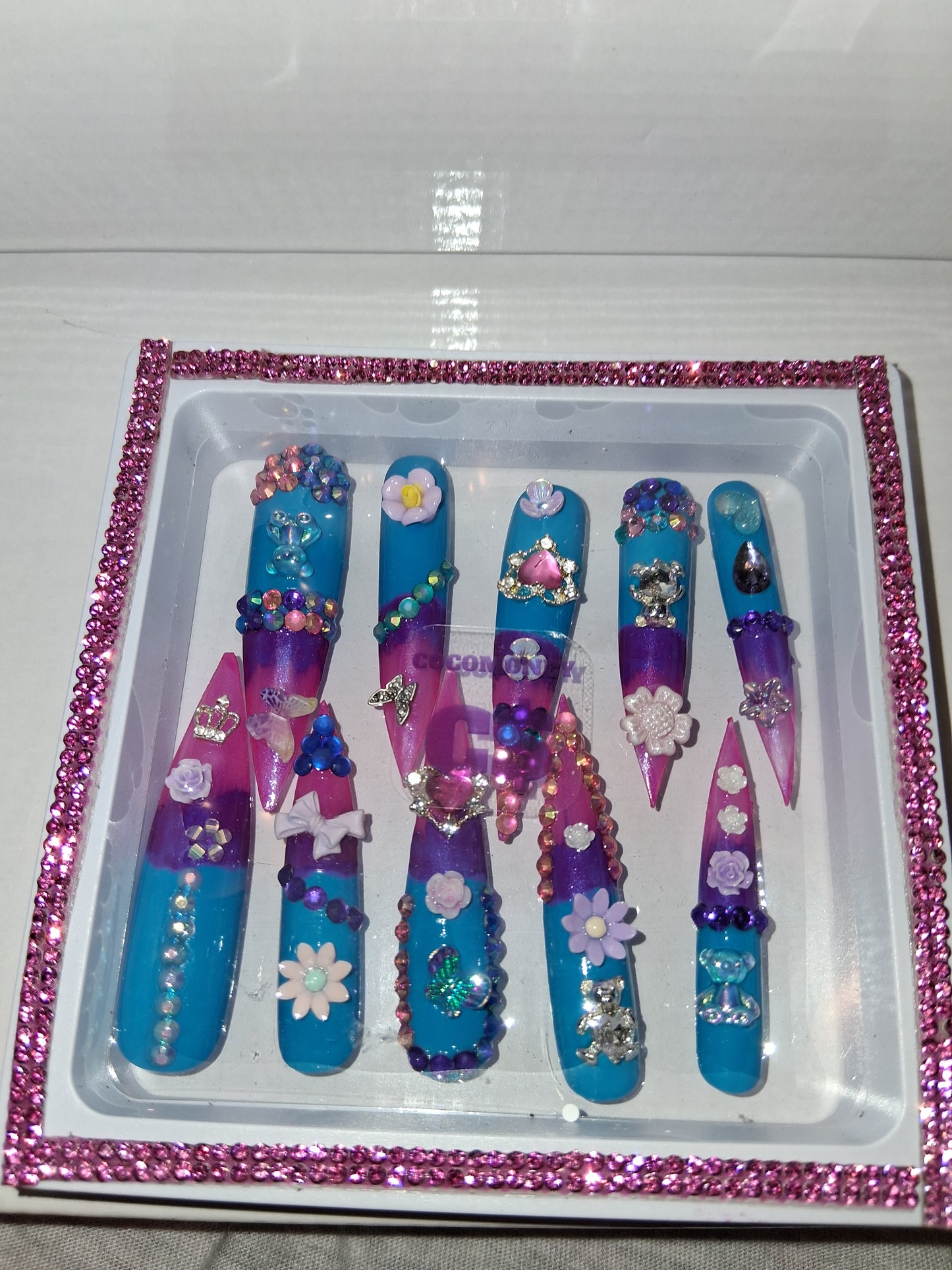 COCOMONEY NAILS CUSTOM 1 OF 1 GLUE ON PRESS ON COMES WITH FREE GIFTS #p73
