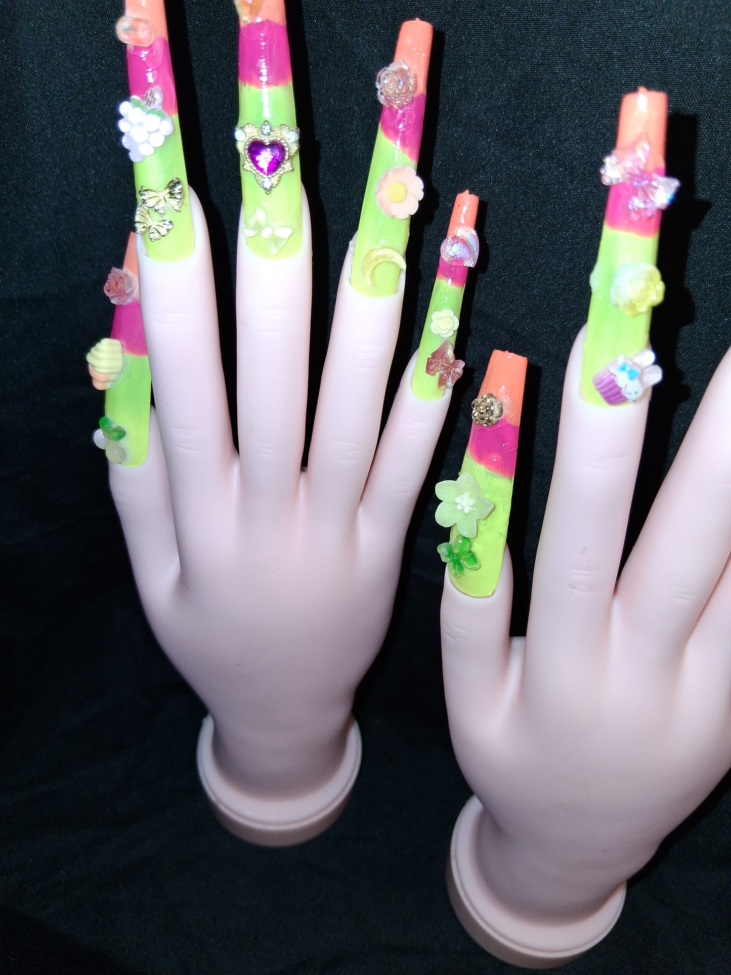 COCOMONEY NAILS CUSTOM 1 OF 1 GLUE ON PRESS ON COMES WITH FREE GIFTS #o85