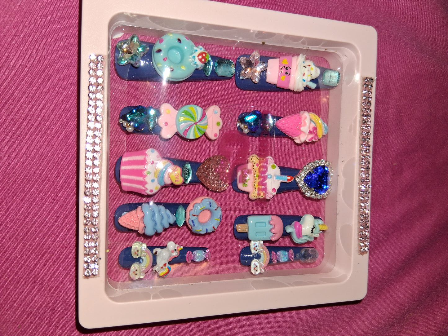 COCOMONEY NAILS CUSTOM 1 OF 1 GLUE ON PRESS ON COMES WITH FREE GIFTS #p17