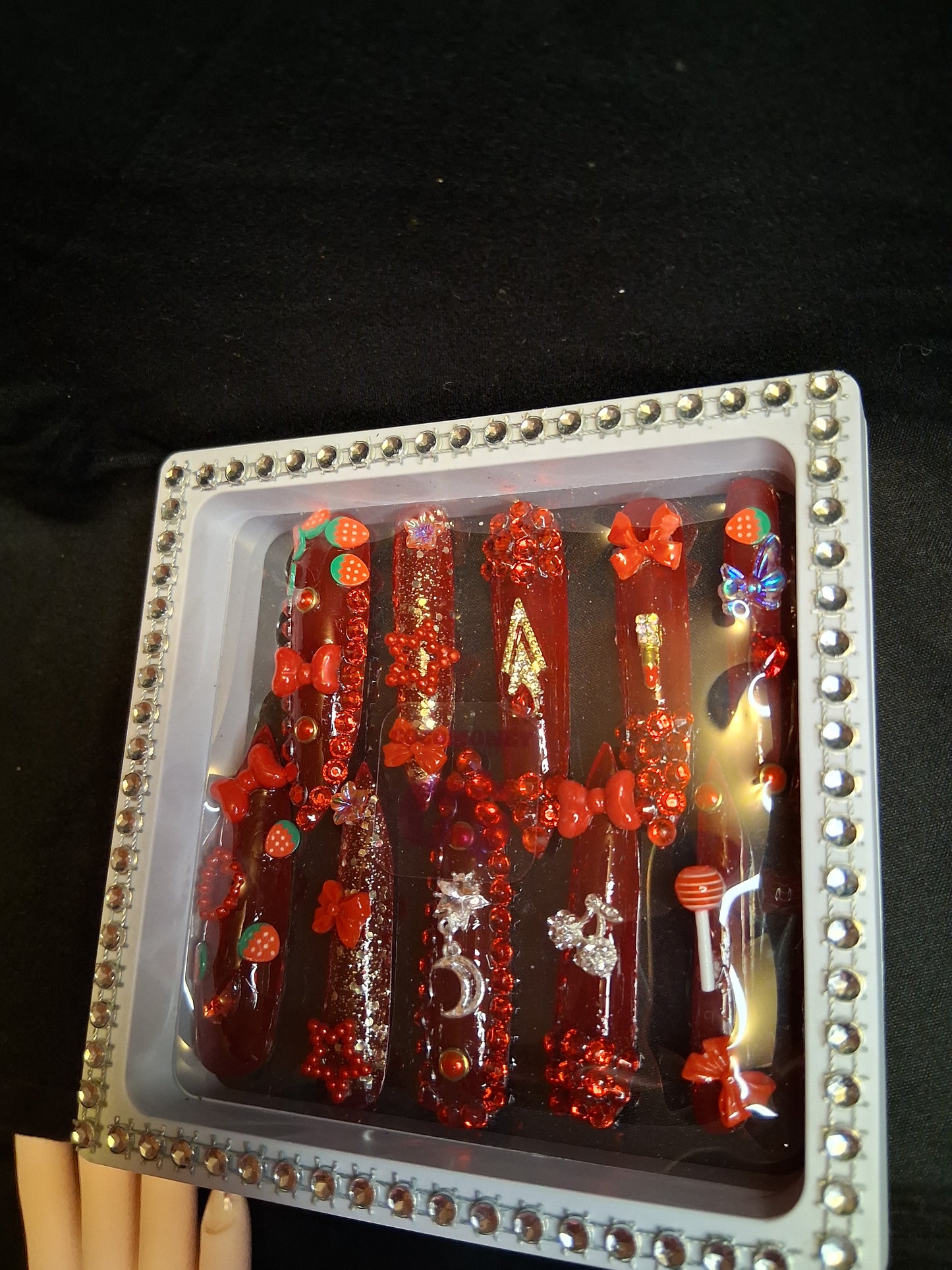 COCOMONEY NAILS CUSTOM 1 OF 1 GLUE ON PRESS ON COMES WITH FREE GIFTS #o91