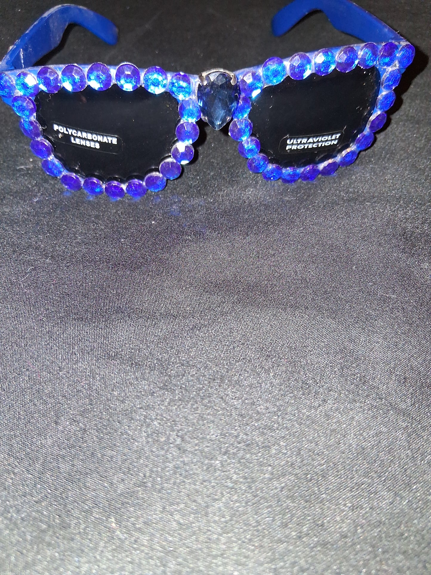 COCOMONEY GLASSES 1 OF A KIND CUSTOM SUN GLASSES PLASTIC πΆ comes with free gifts π