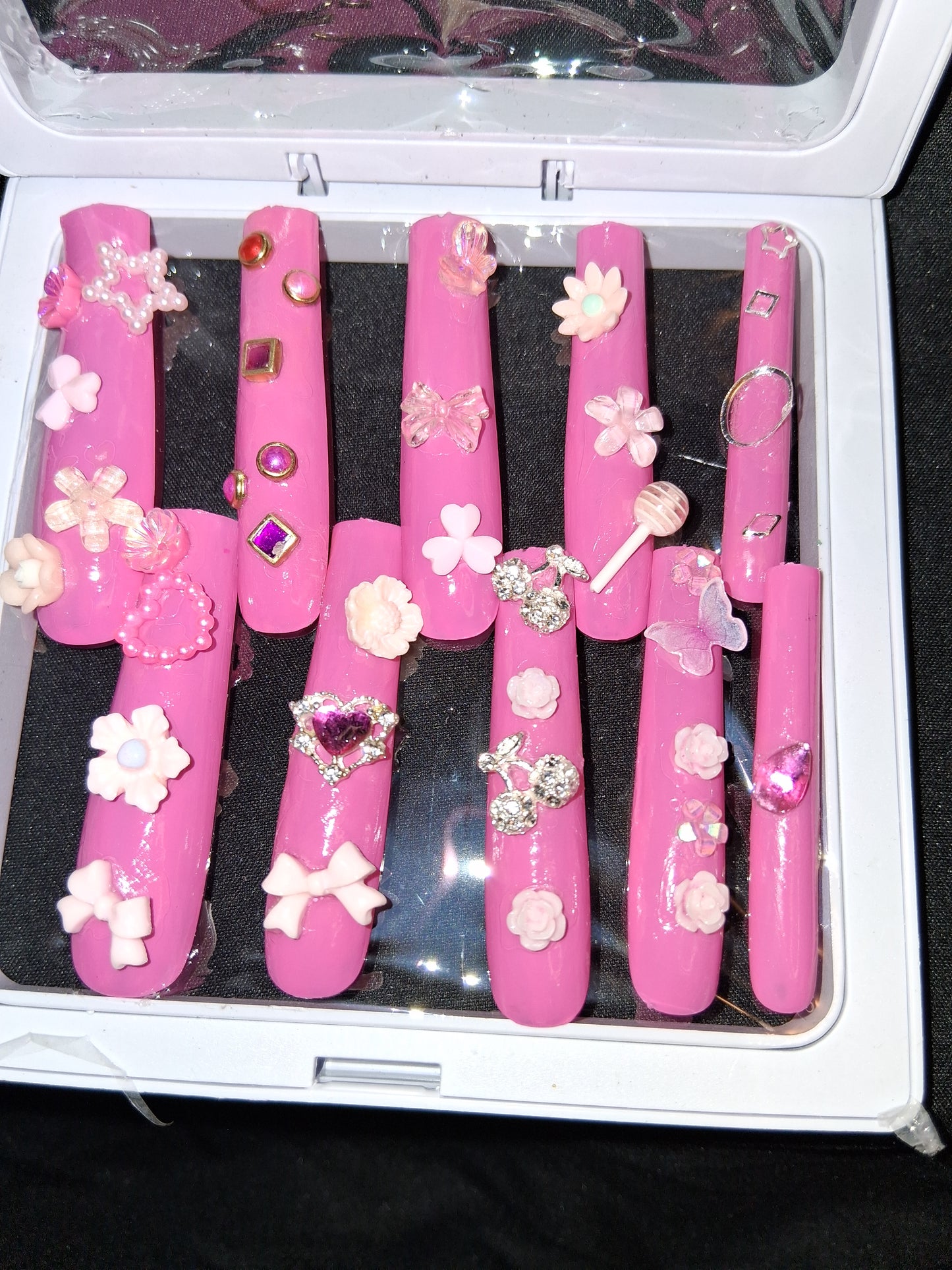 COCOMONEY NAILS CUSTOM 1 OF 1 GLUE ON PRESS ON COMES WITH FREE GIFTS #o73