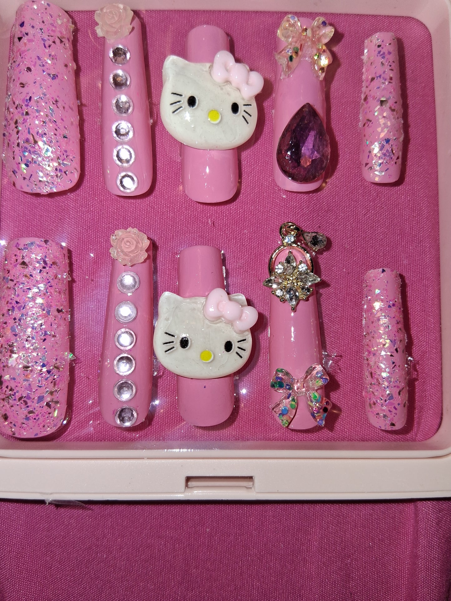 COCOMONEY NAILS CUSTOM 1 OF 1 GLUE ON PRESS ON COMES WITH FREE GIFTS #o44