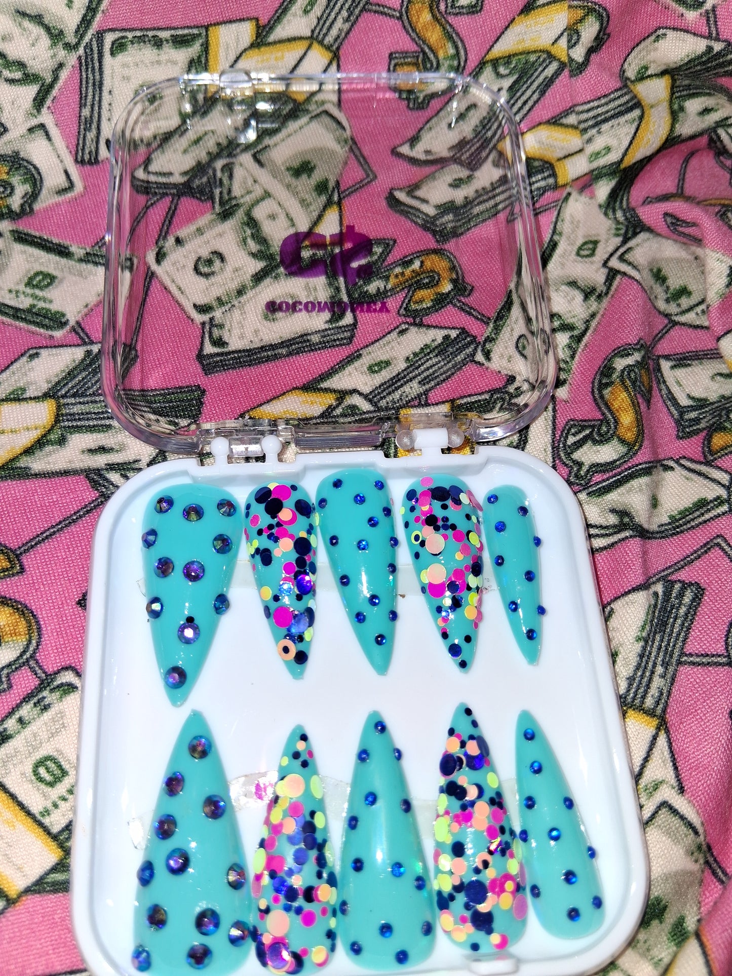 COCOMONEY NAILS CUSTOM 1 OF 1 GLUE ON PRESS ON COMES WITH FREE GIFTS #b89