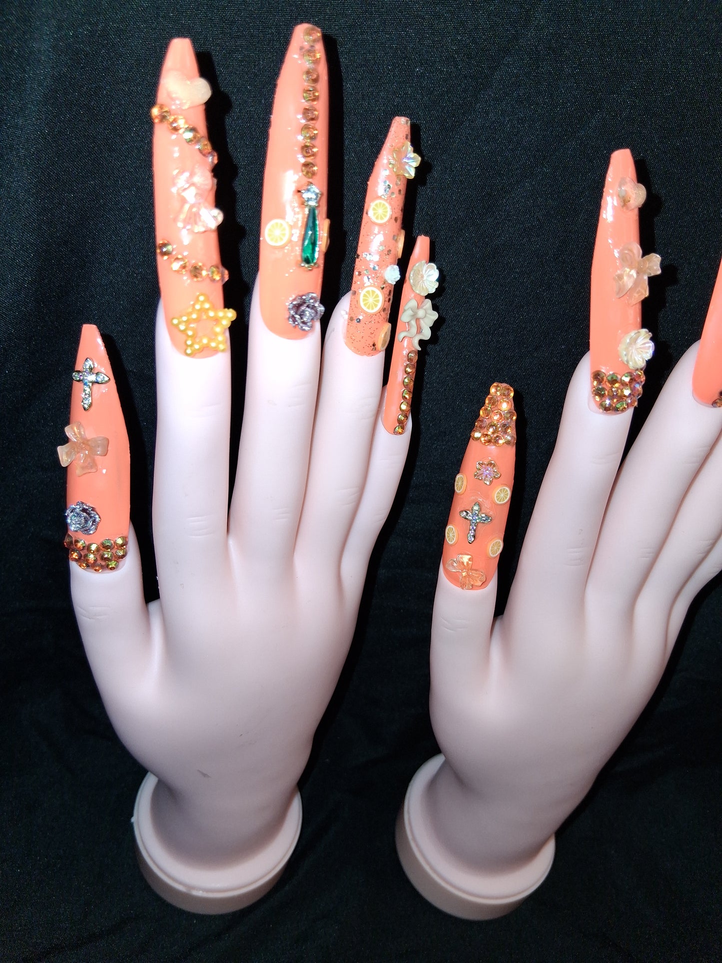COCOMONEY NAILS CUSTOM 1 OF 1 GLUE ON PRESS ON COMES WITH FREE GIFTS #o60