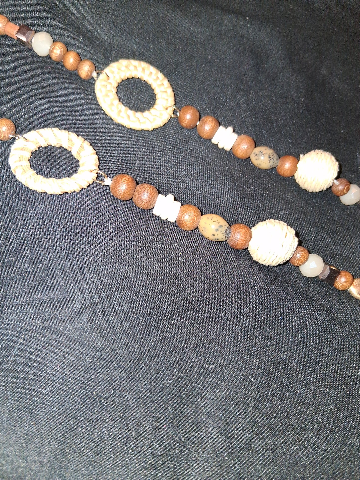 COCOMONEY NECKLACE wood 34in