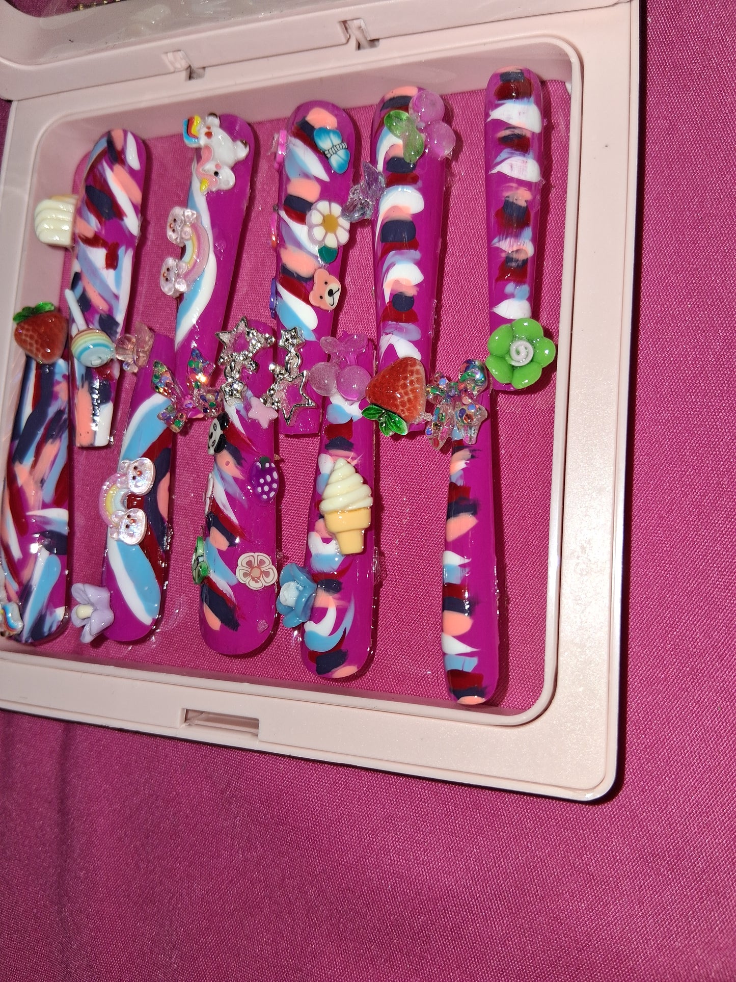 COCOMONEY NAILS CUSTOM 1 OF 1 GLUE ON PRESS ON COMES WITH FREE GIFTS #p1