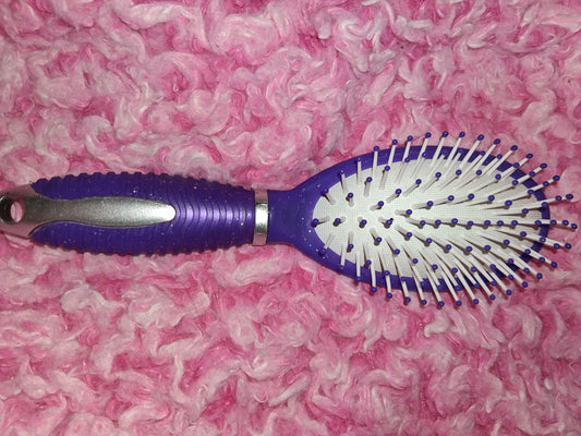 COCOMONEY HAIR BRUSH FULL SIZE PLASTIC with free gift