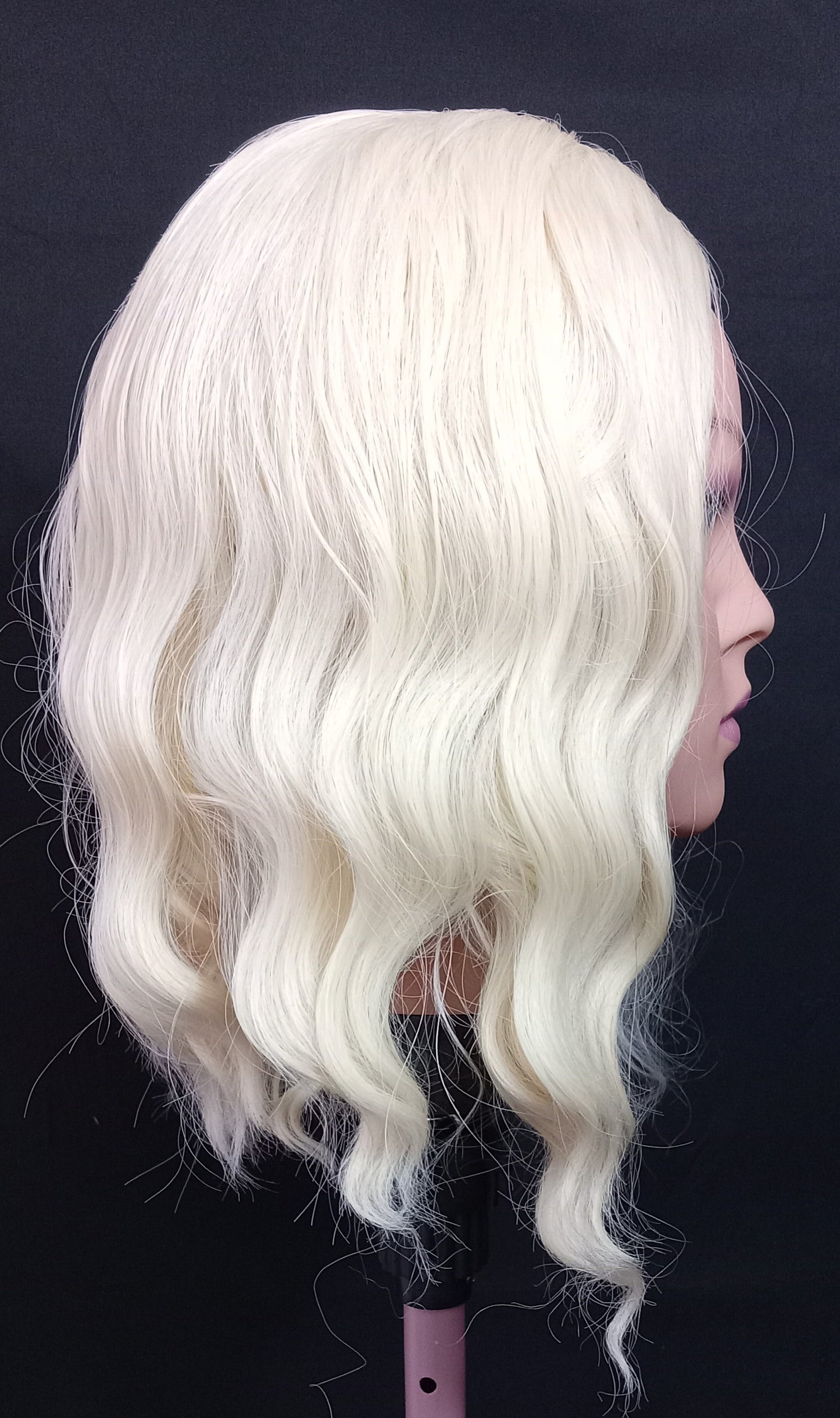 COCOMONEY WIG BLONDE WAVY BEAUTIFUL 1 of 1