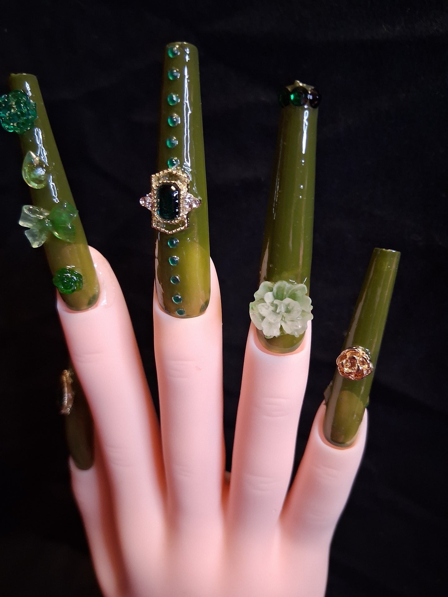 COCOMONEY NAILS CUSTOM 1 OF 1 GLUE ON PRESS ON COMES WITH FREE GIFTS #o94