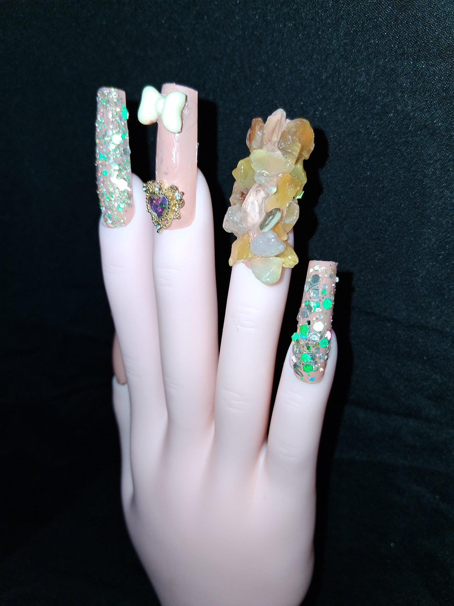 COCOMONEY NAILS CUSTOM 1 OF 1 GLUE ON PRESS ON COMES WITH FREE GIFTS #o86