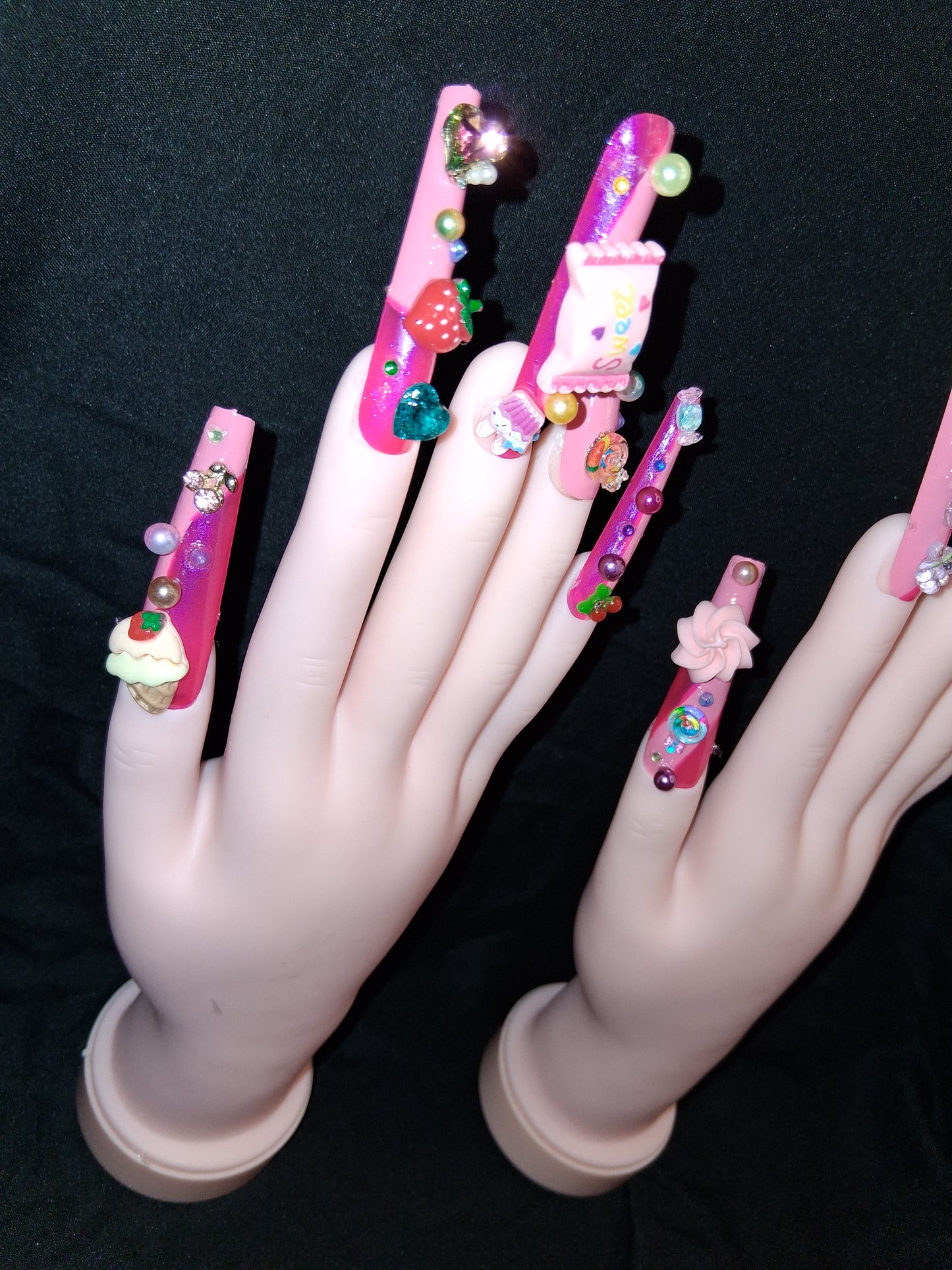 COCOMONEY NAILS CUSTOM 1 OF 1 GLUE ON PRESS ON COMES WITH FREE GIFTS #o64