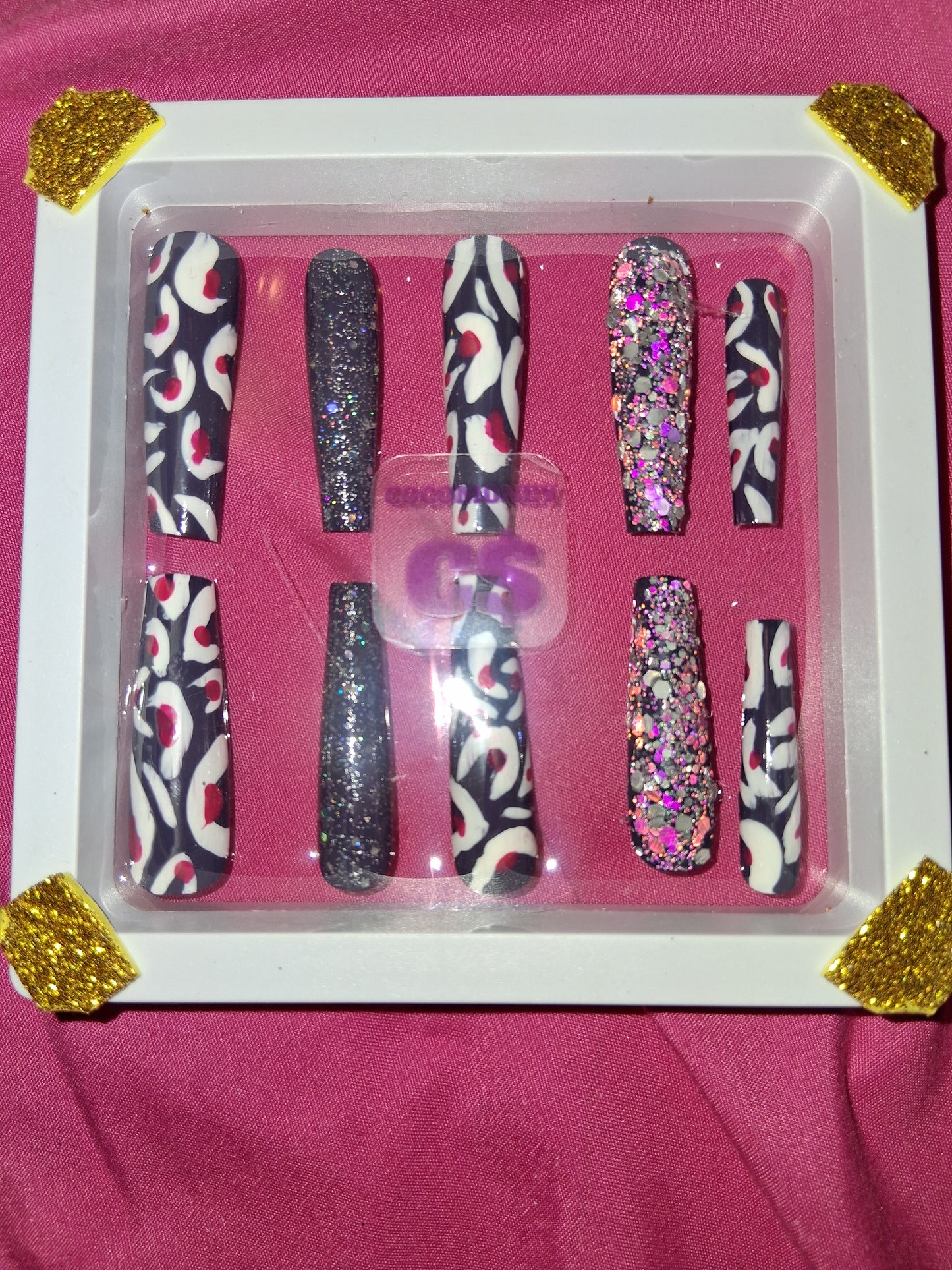COCOMONEY NAILS CUSTOM 1 OF 1 GLUE ON PRESS ON COMES WITH FREE GIFTS #p47