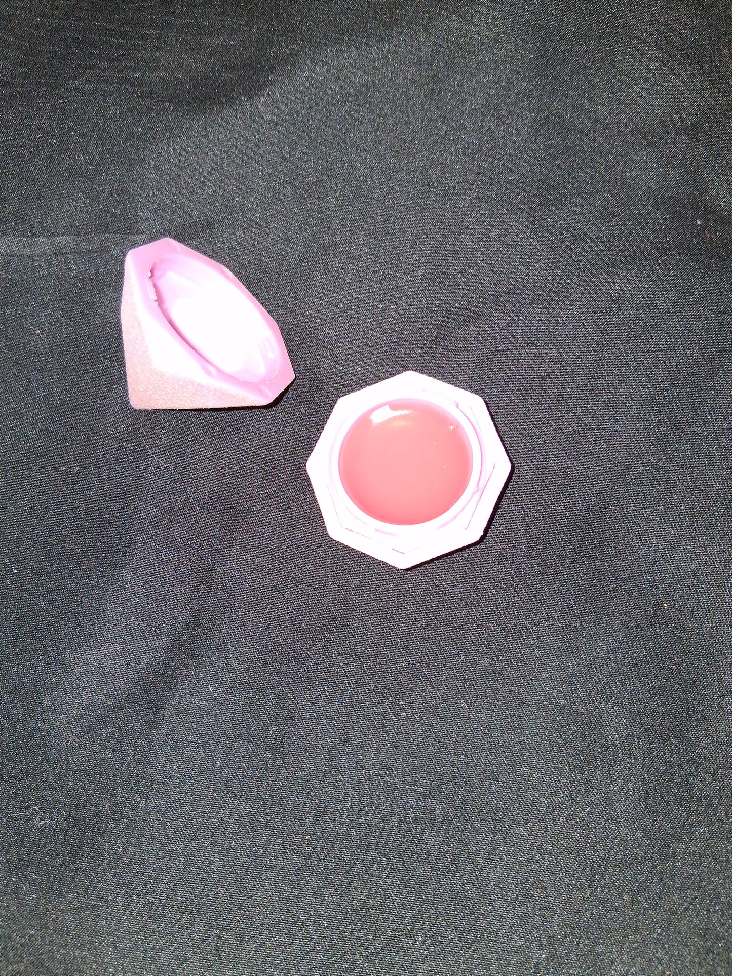 COCOMONEY lipgloss diamond shape pink