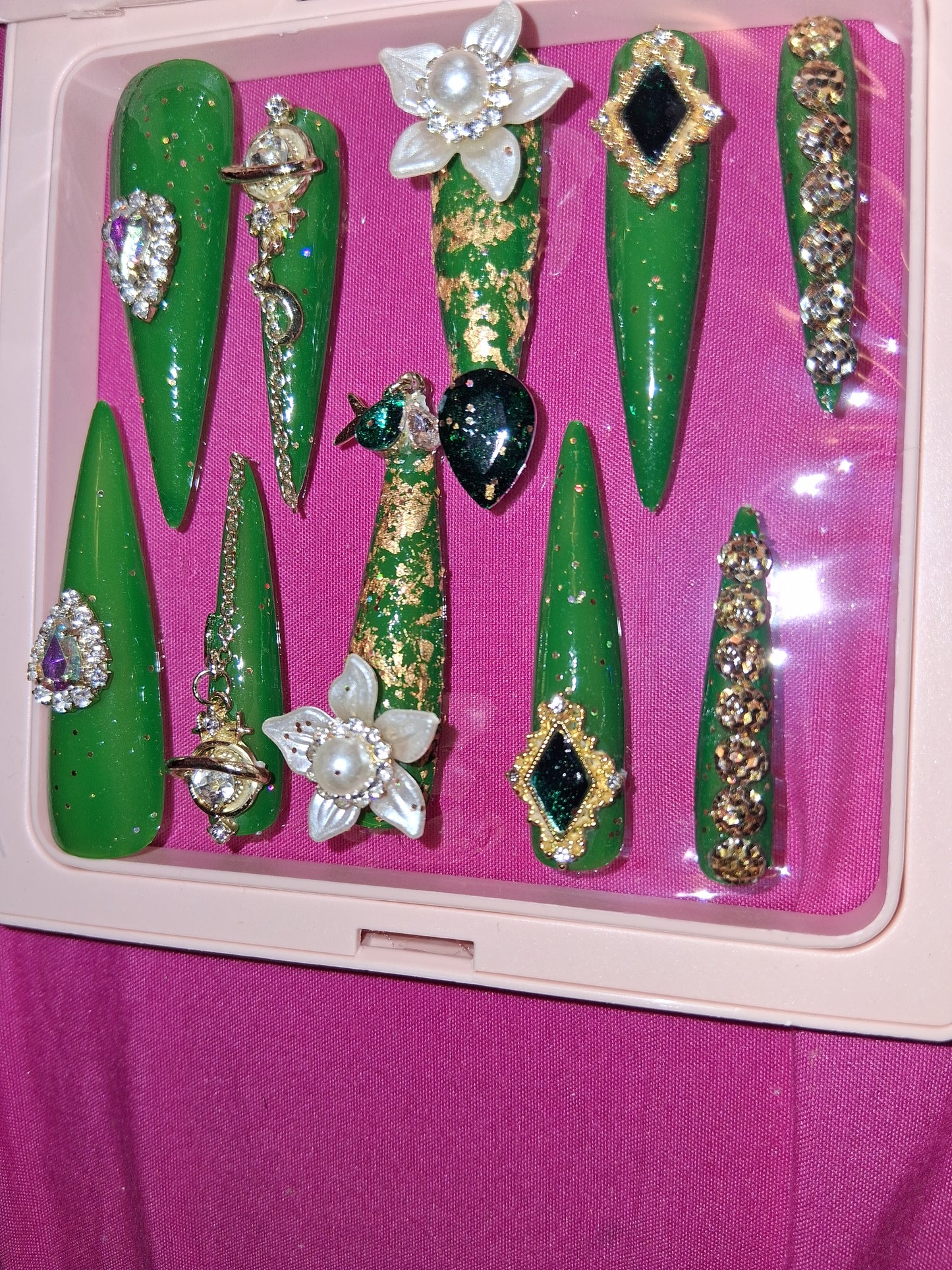 COCOMONEY NAILS CUSTOM 1 OF 1 GLUE ON PRESS ON COMES WITH FREE GIFTS #o30