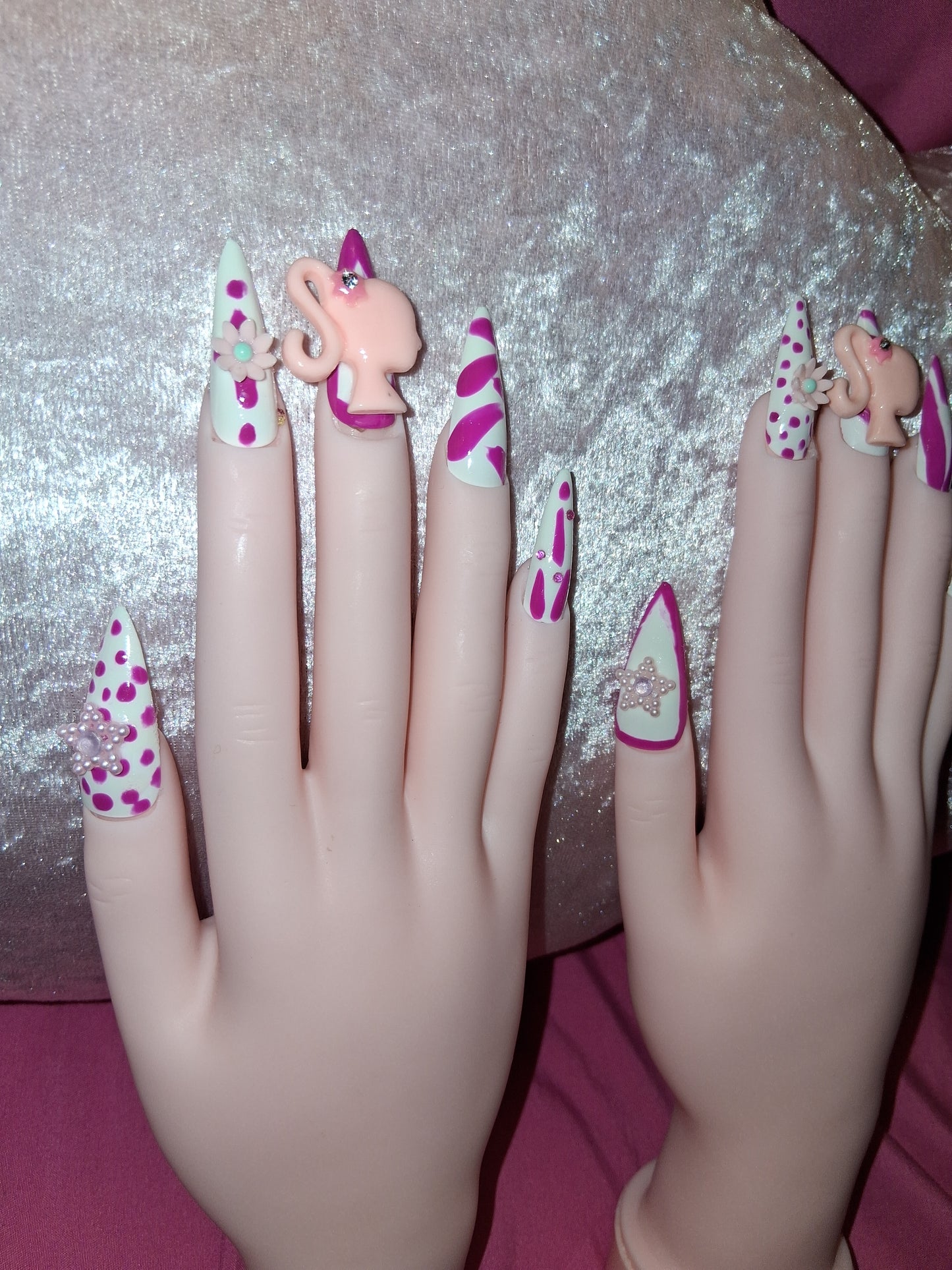 COCOMONEY NAILS CUSTOM 1 OF 1 GLUE ON PRESS ON COMES WITH FREE GIFTS #b97