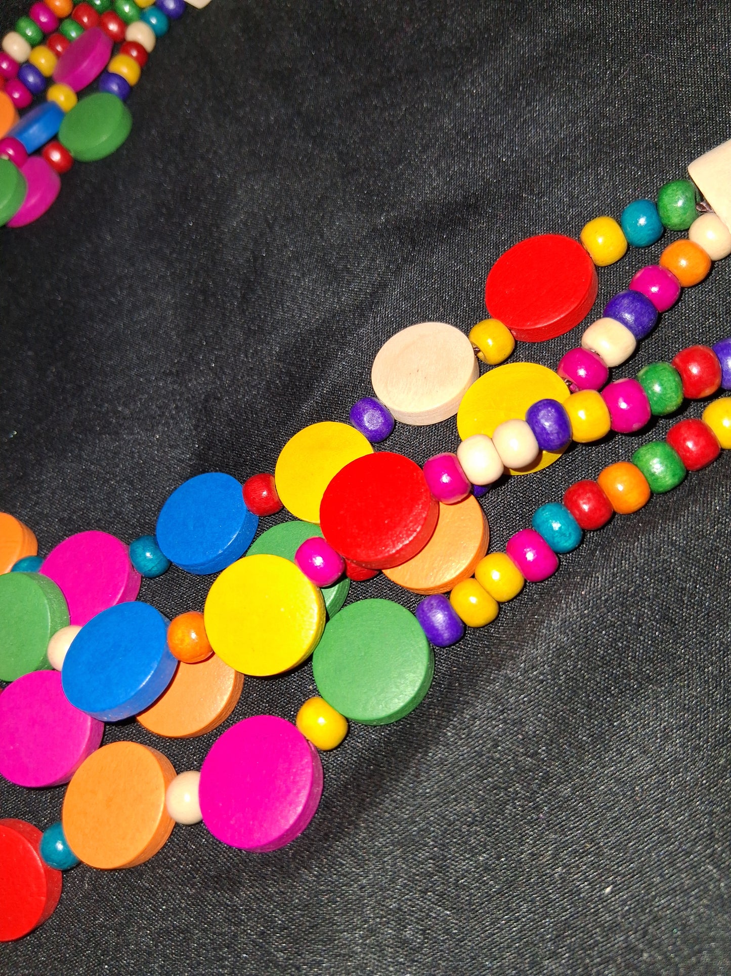 COCOMONEY NECKLACE WOOD 35IN