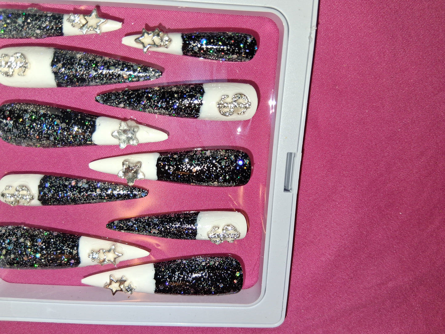 COCOMONEY NAILS CUSTOM 1 OF 1 GLUE ON PRESS ON COMES WITH FREE GIFTS #p40