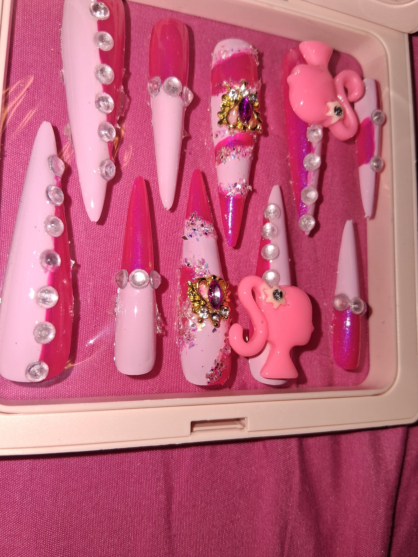 COCOMONEY NAILS CUSTOM 1 OF 1 GLUE ON PRESS ON COMES WITH FREE GIFTS #o33