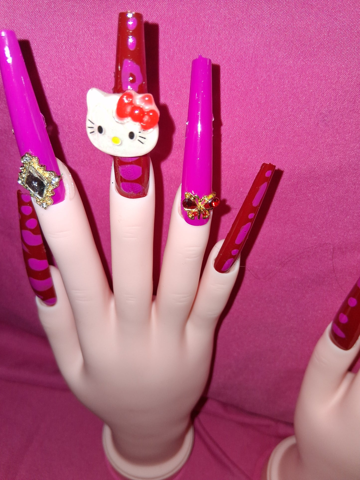 COCOMONEY NAILS CUSTOM 1 OF 1 GLUE ON PRESS ON COMES WITH FREE GIFTS #o15